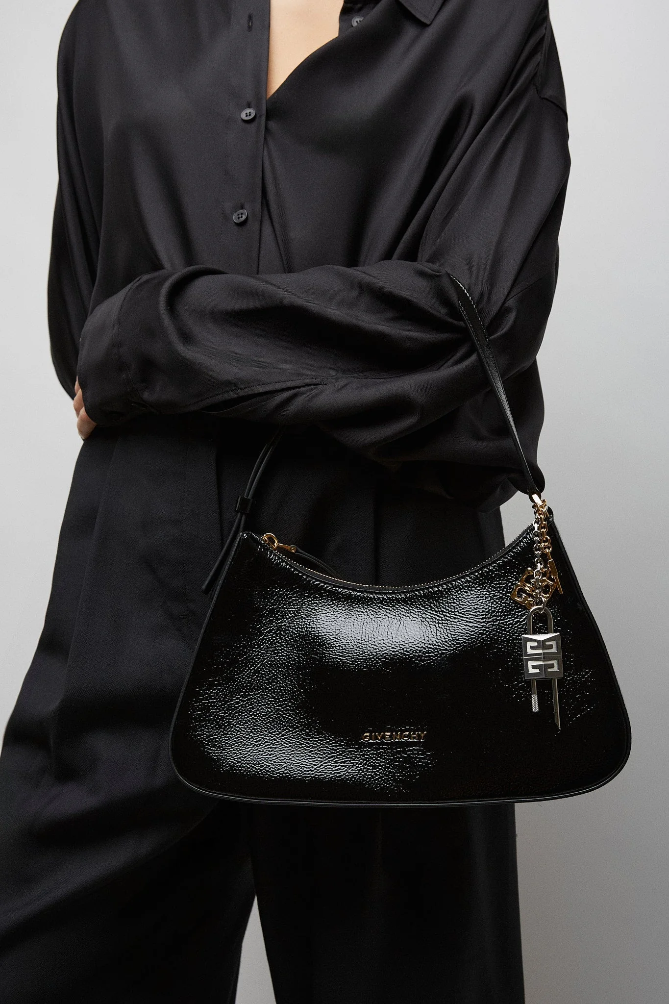 Lucky Lock small black shoulder bag - Image 5