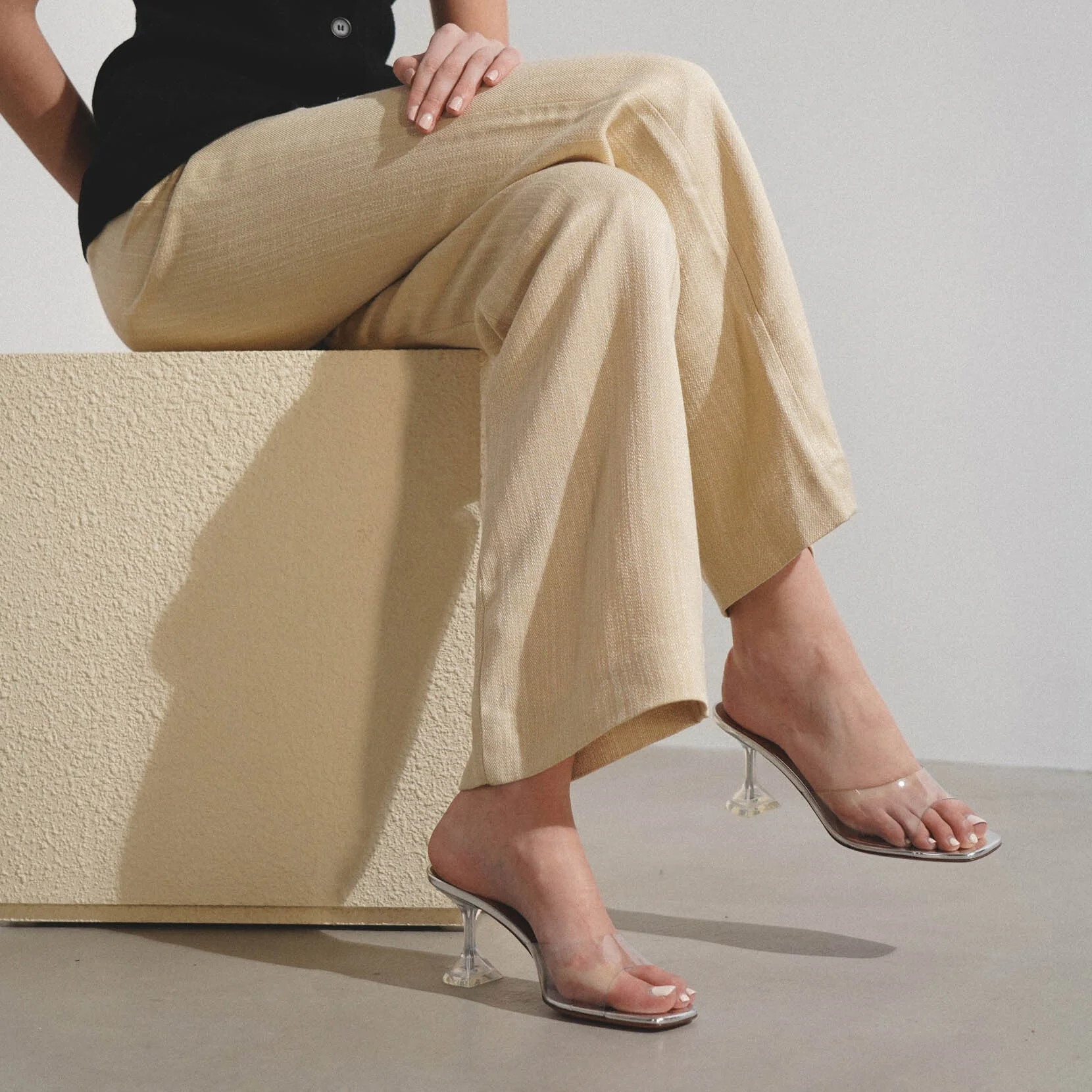 Lupita 70 transparent pvc mules - Image 7