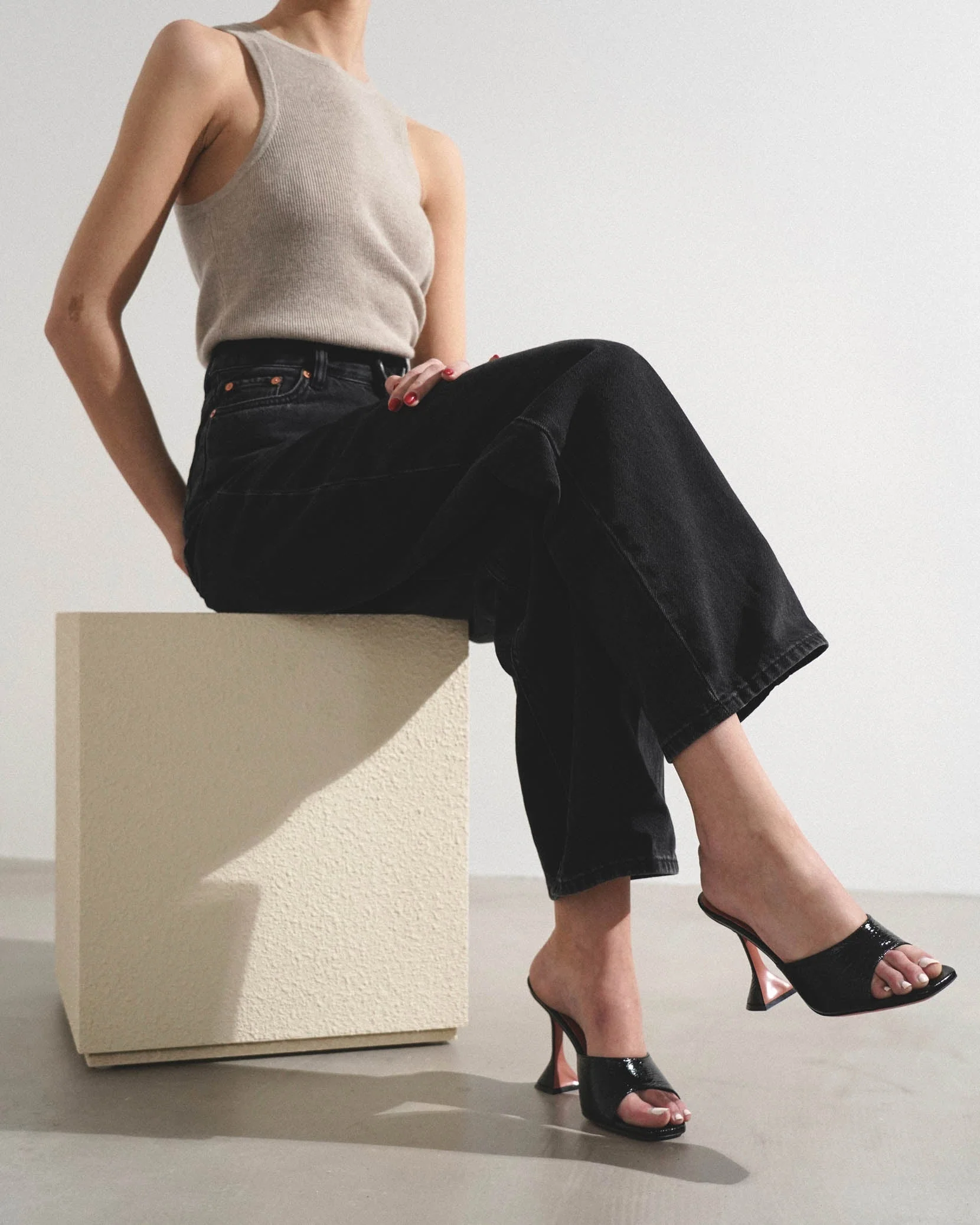 Lupita 95 black leather mules - Image 2