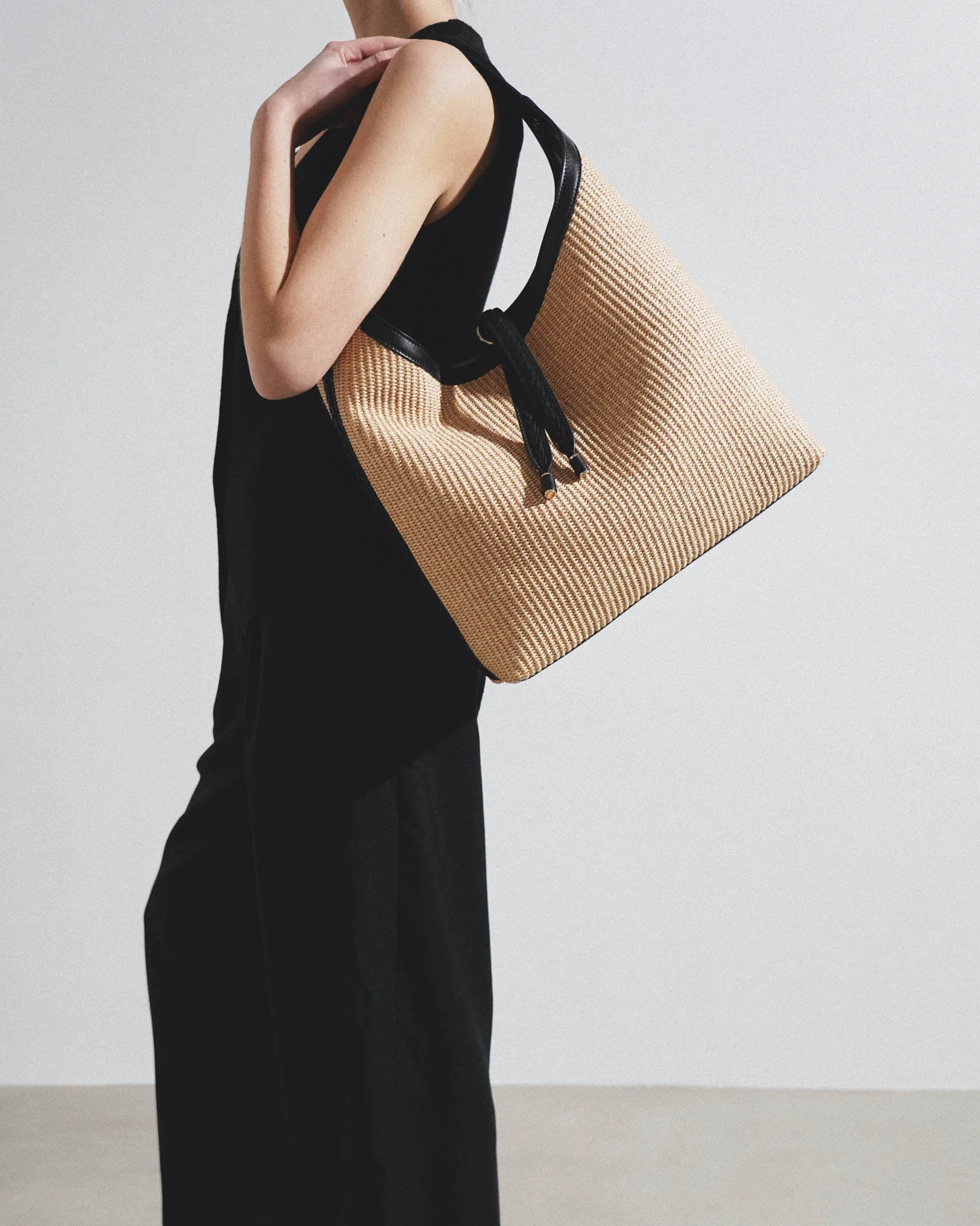 Marcie beige raffia shoulder bag - Image 2