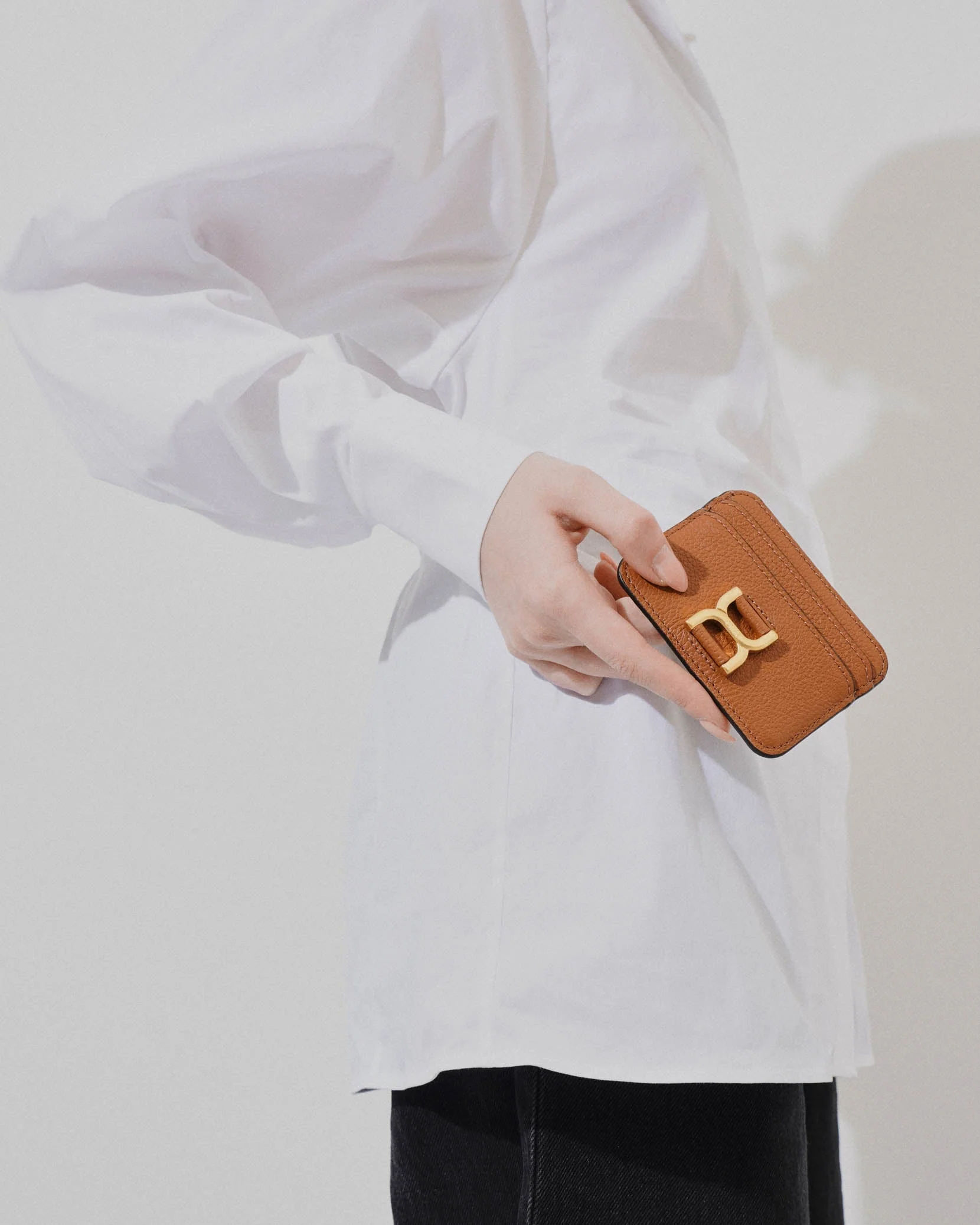 Marcie tan cardholder - Image 2