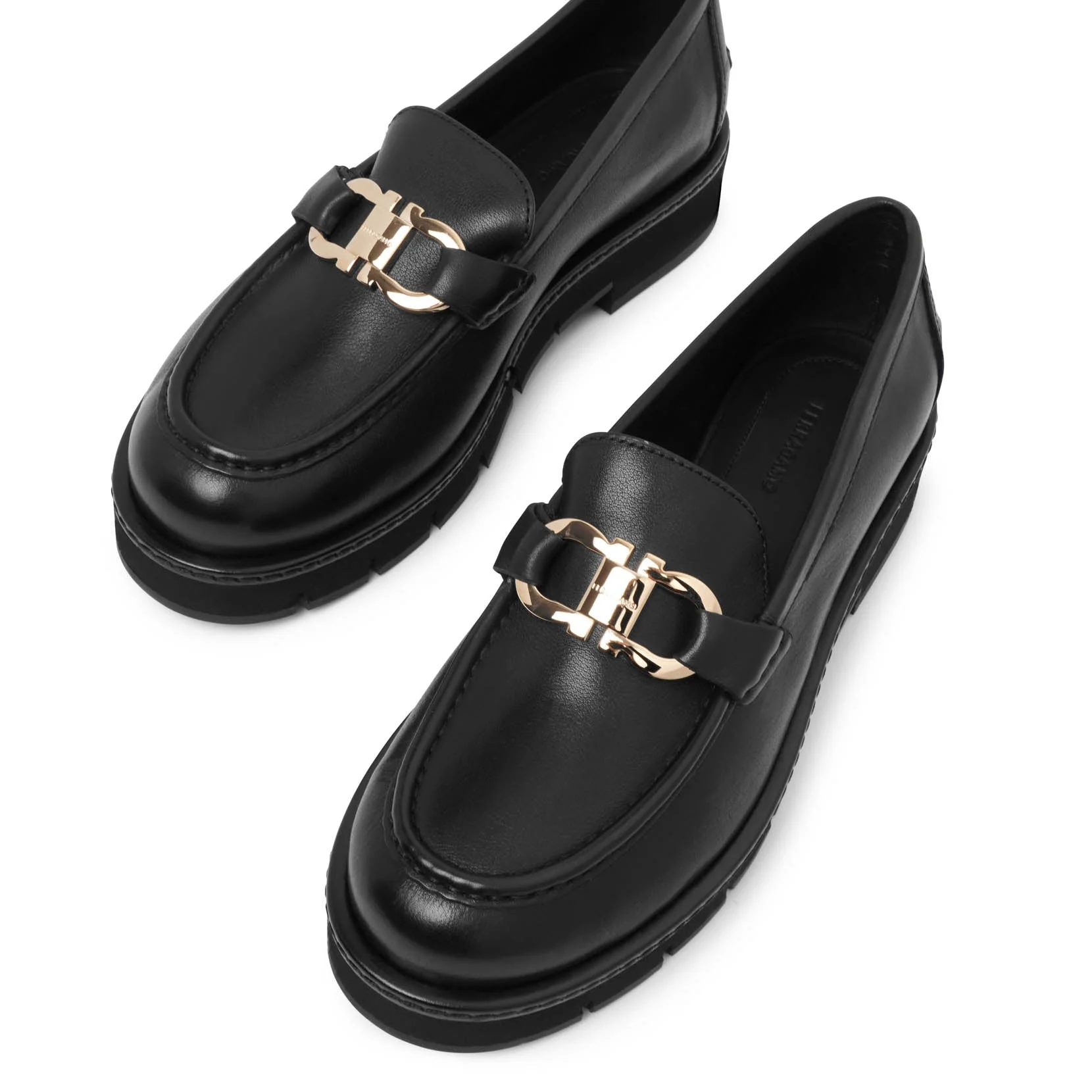 Maryan lug black leather loafer - Image 5