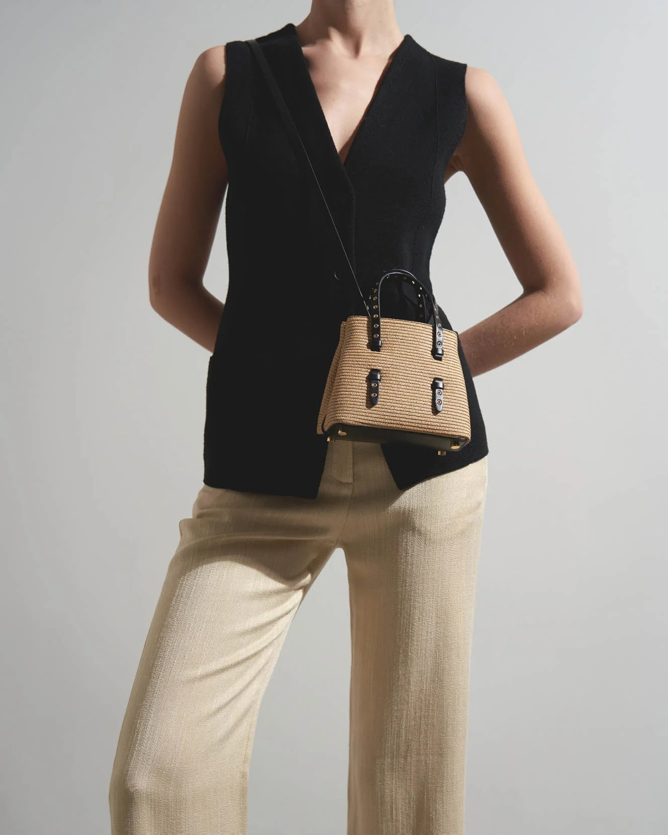 Mina 16 raffia tote bag - Image 2