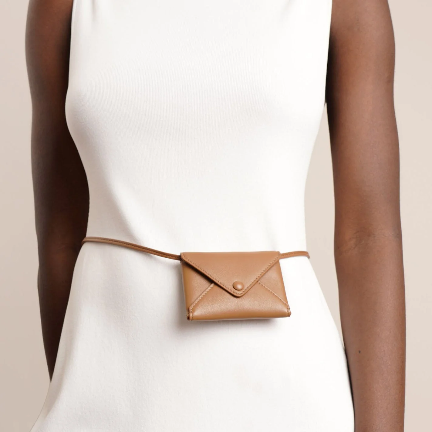 Mini Envelope taupe leather shoulder bag - Image 8