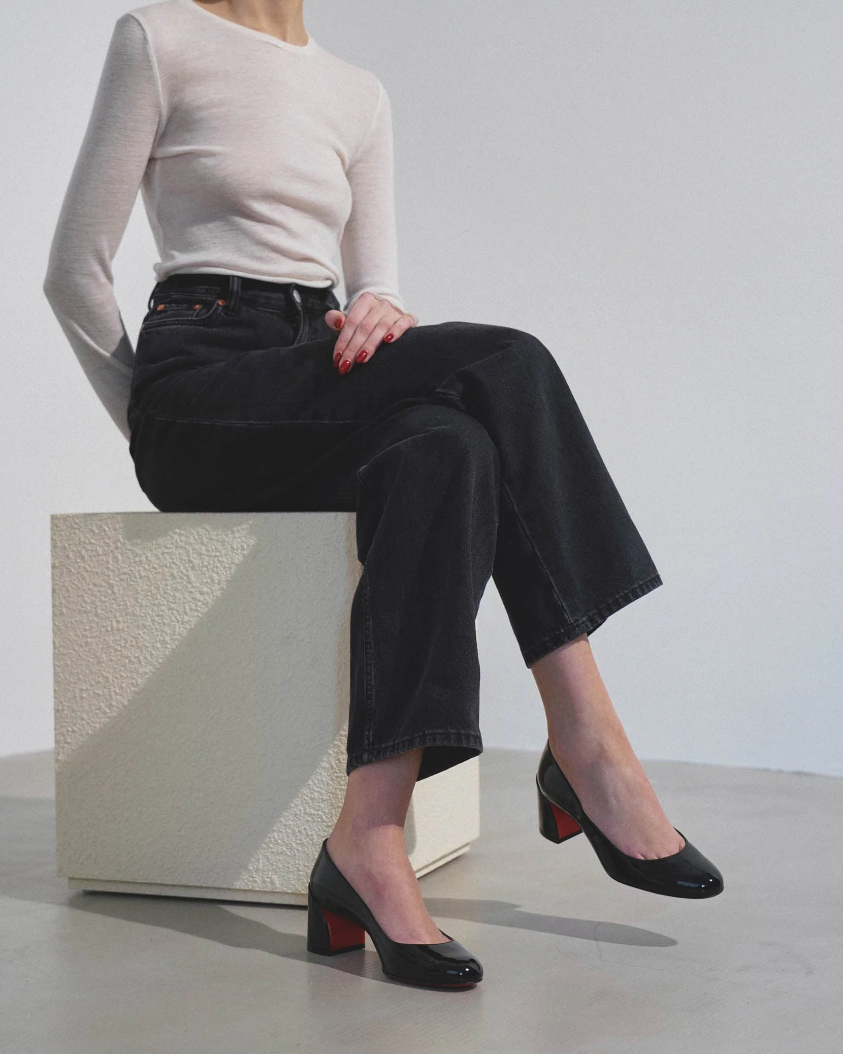 Miss Sab 55 black patent pumps - Image 2