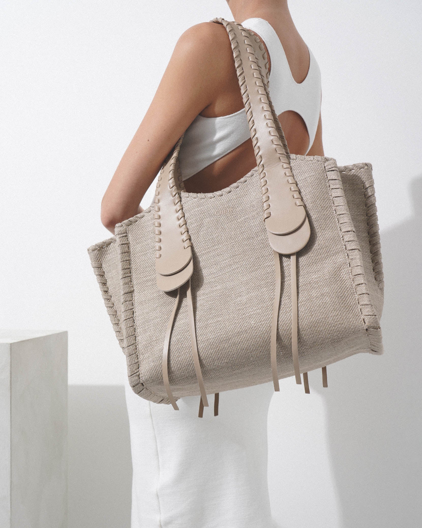 Mony medium beige canvas tote bag - Image 2