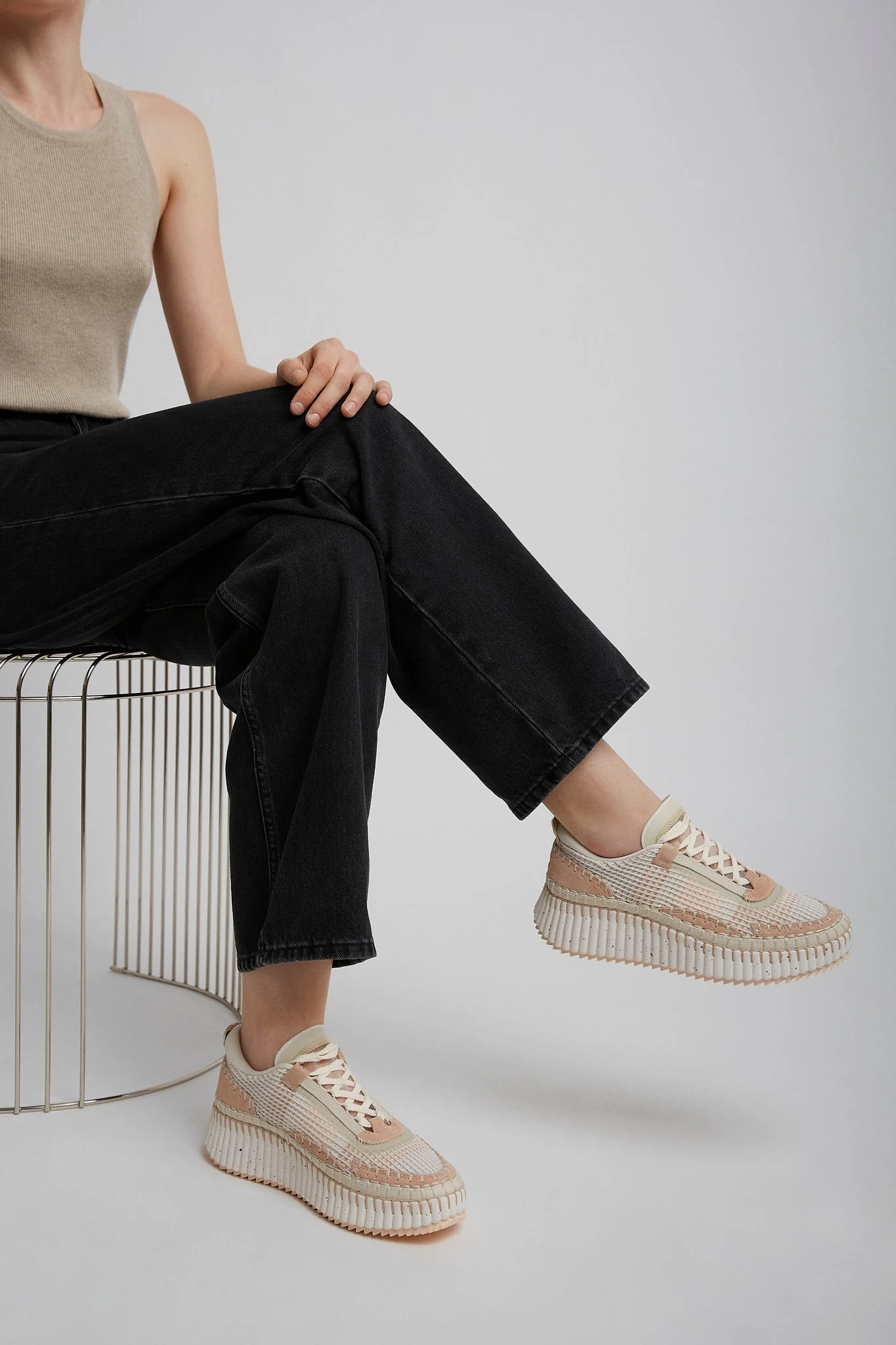 Nama light pink sneakers - Image 2