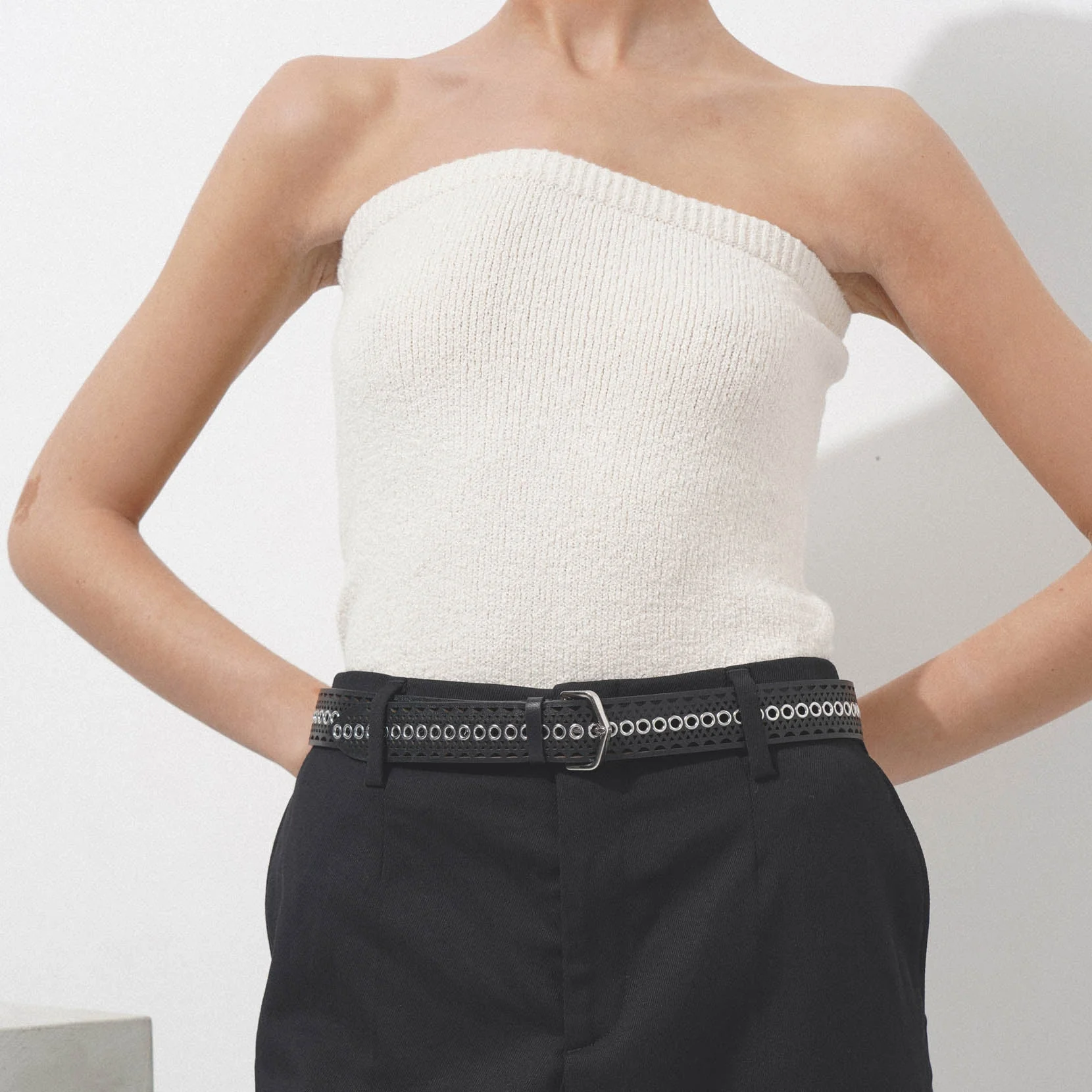 Neo vienne eyelets leather belt - Image 4