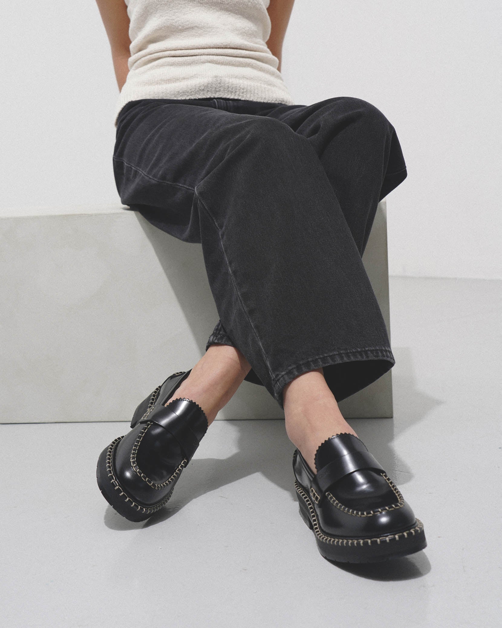 Noua black leather loafers - Image 2