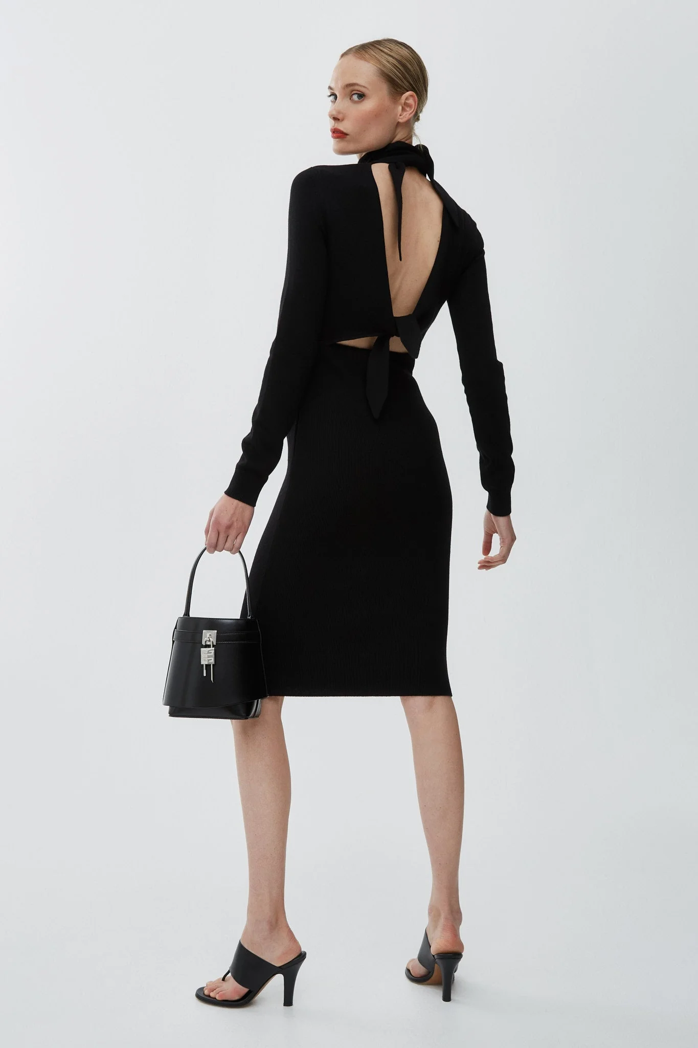 Open back black dress - Image 3