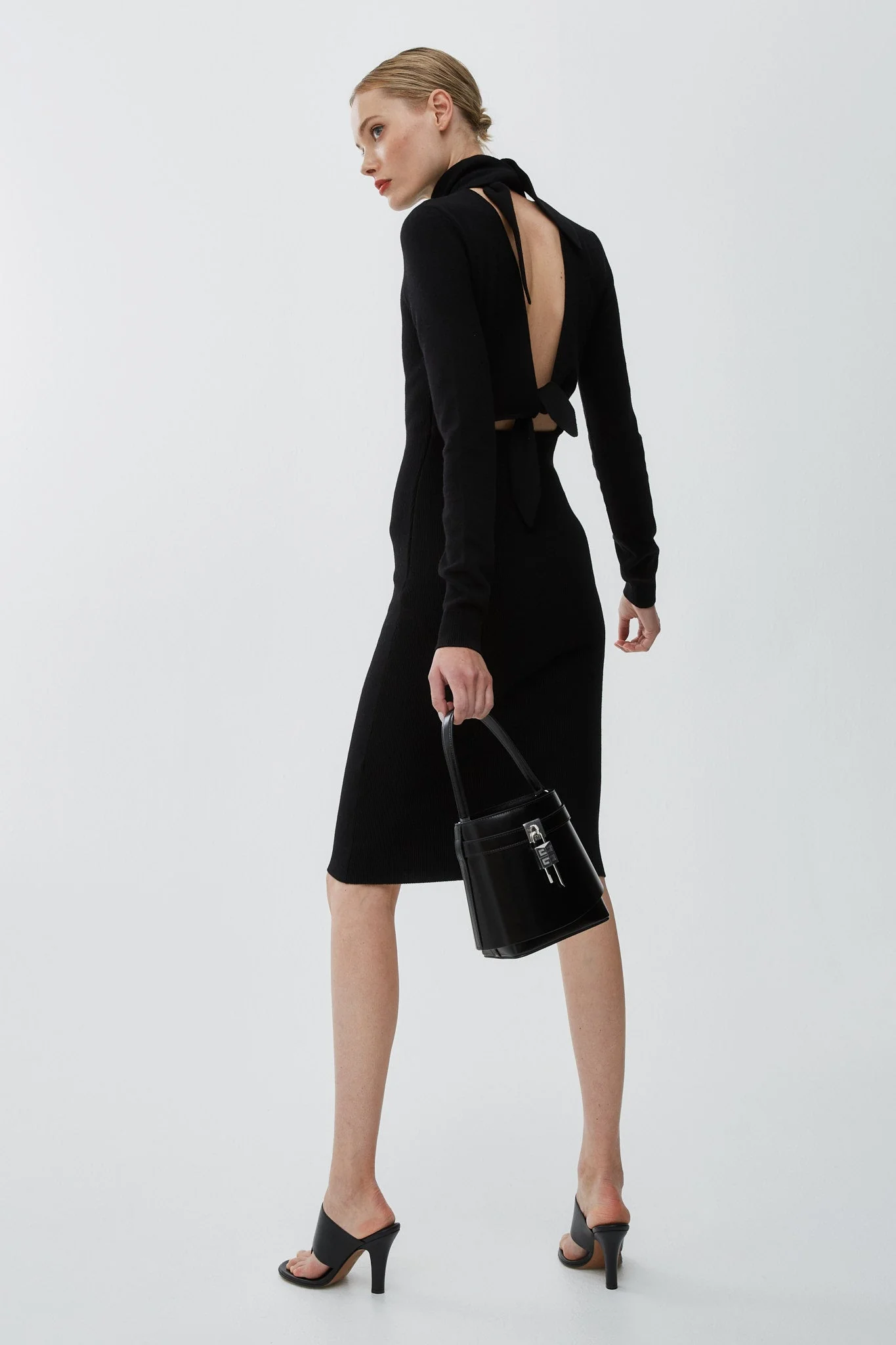 Open back black dress - Image 6