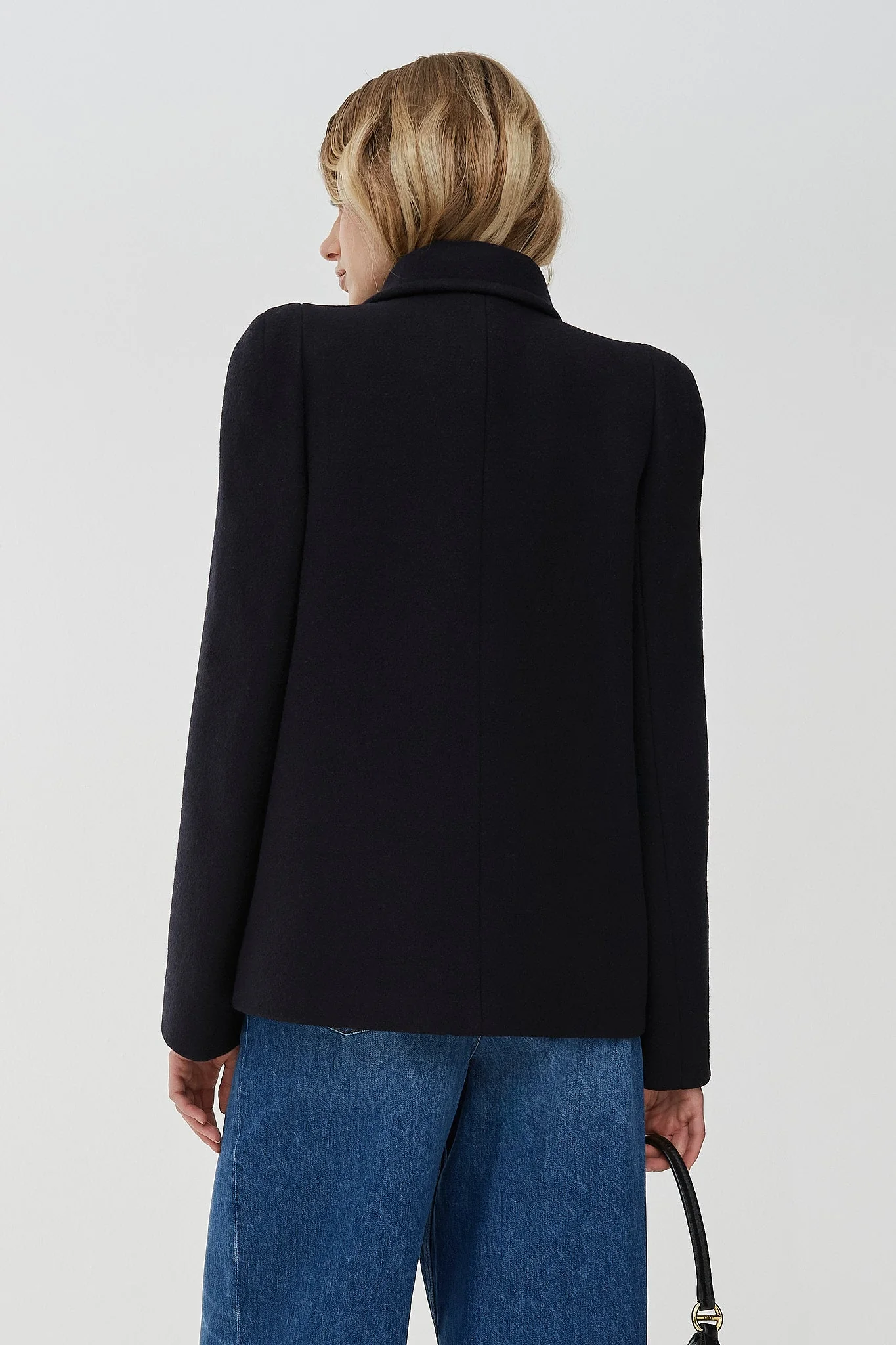 Oversized short wool coat - Image 3