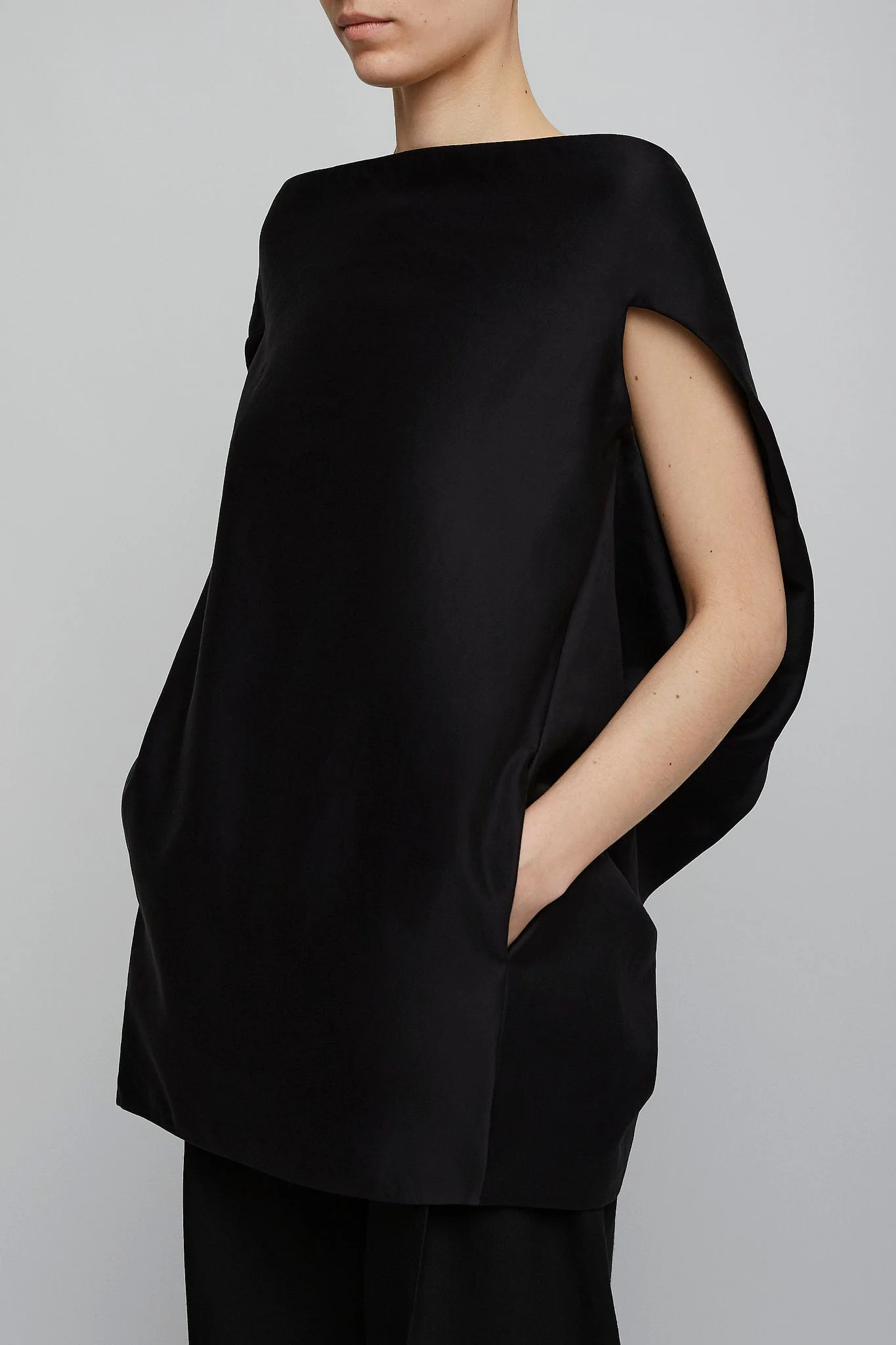 Pallenberg black top - Image 3