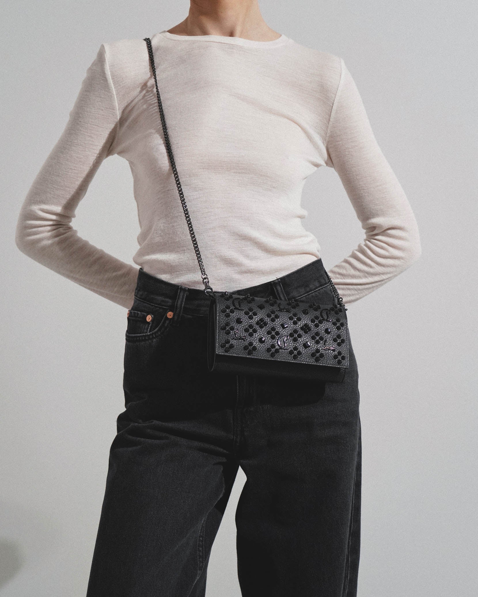 Paloma loubinthesky black leather wallet on chain - Image 2