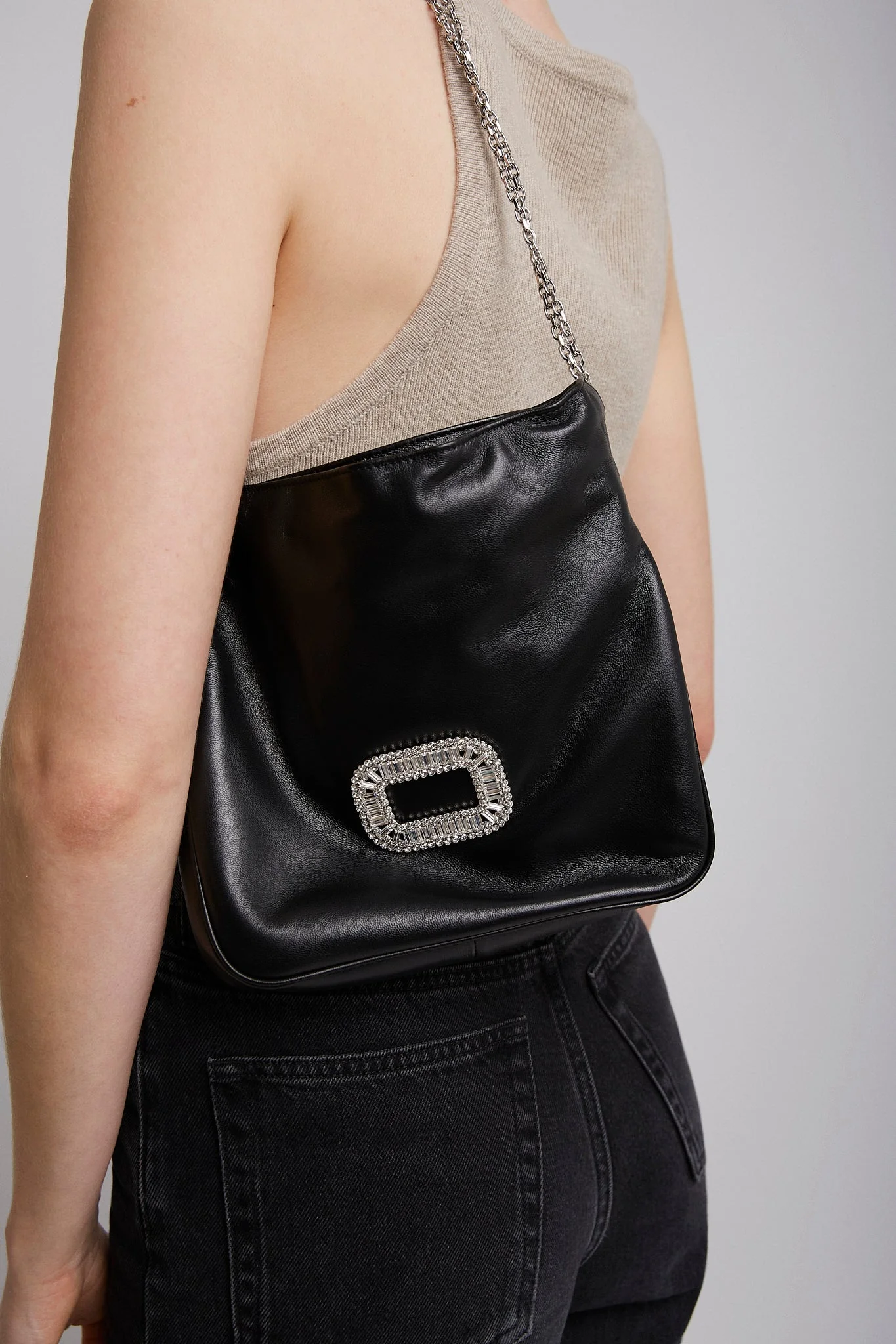 Pilgrim mini pocket bucket bag - Image 2