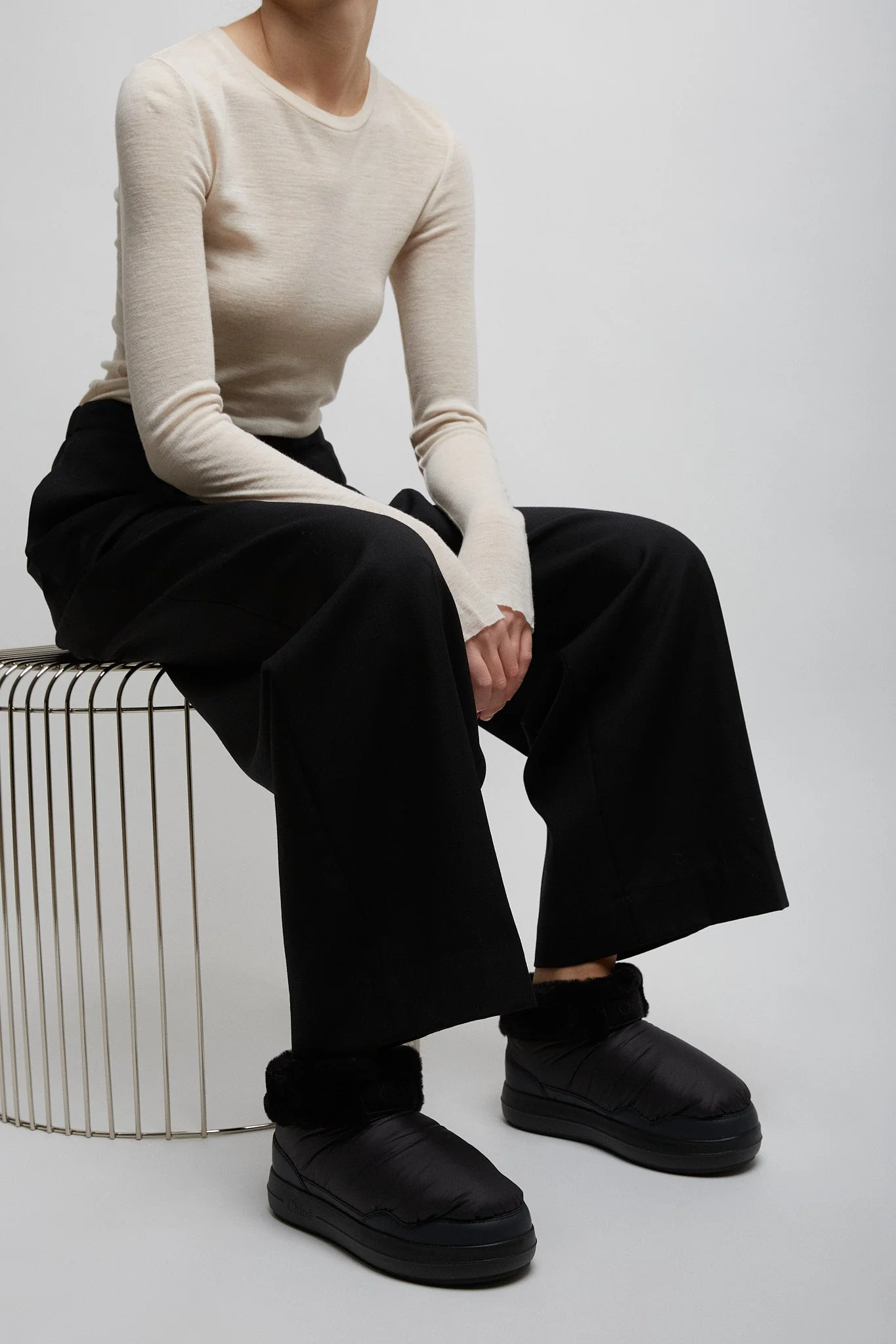 Polar black shearling boots - Image 6