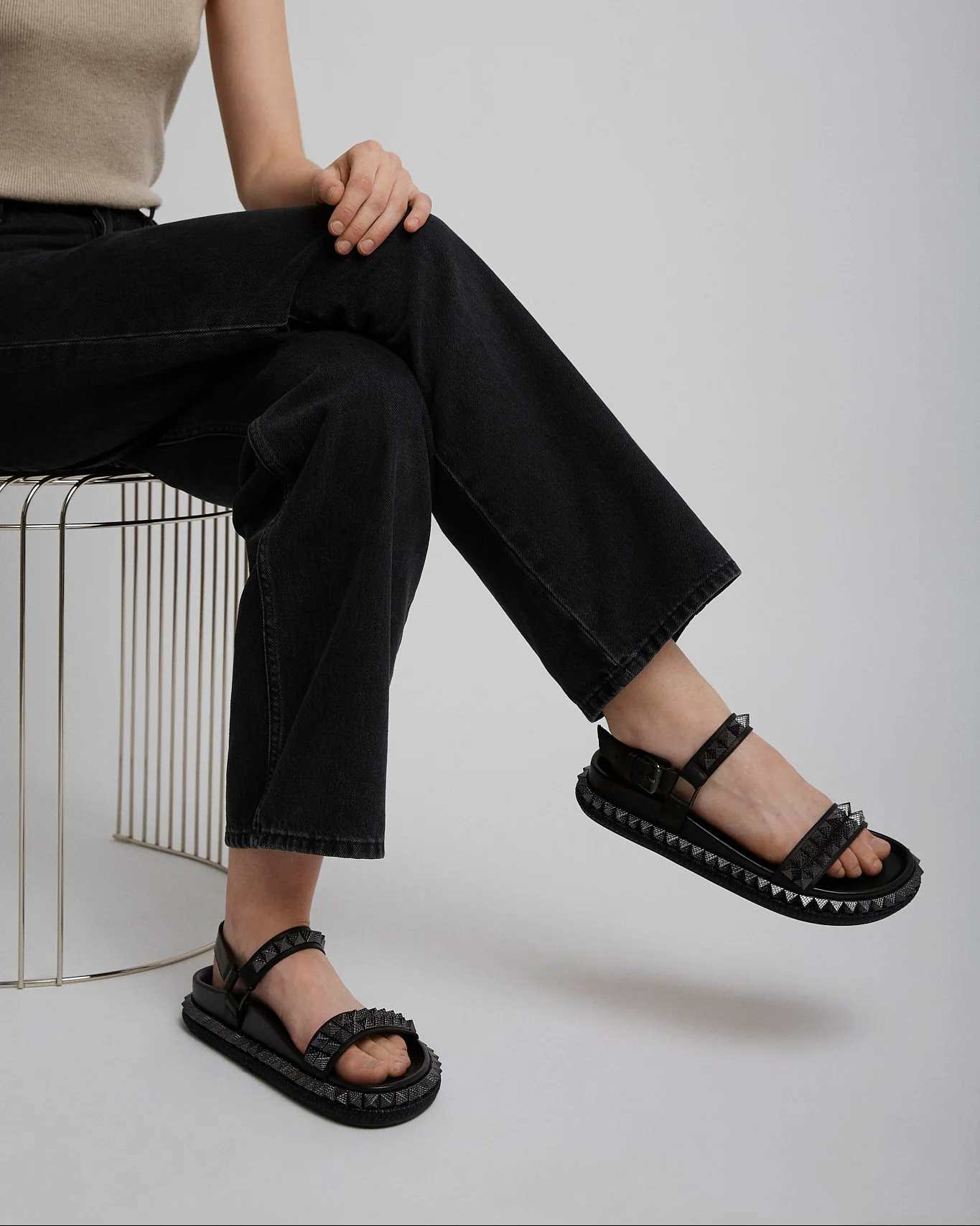 Pyrabizz black platform sandals - Image 2