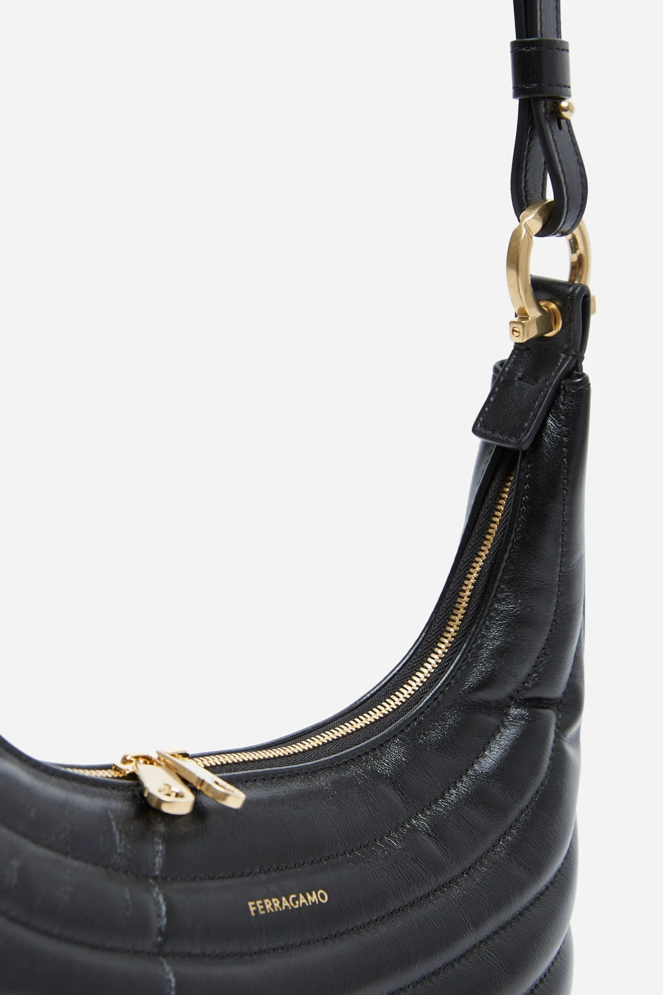 Quilted black hobo bag - Image 5