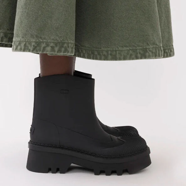 Raina black rubber rain boots - Image 6