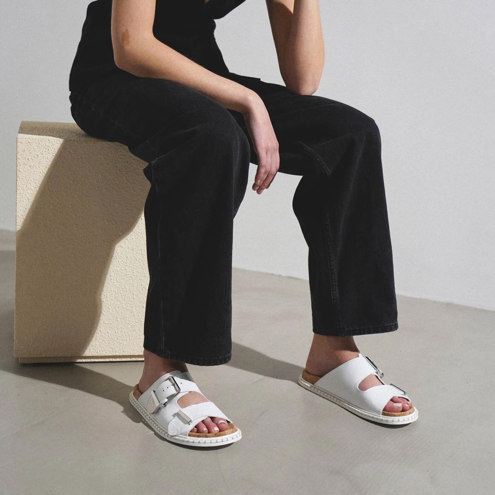Rebecca white leather flats - Image 6