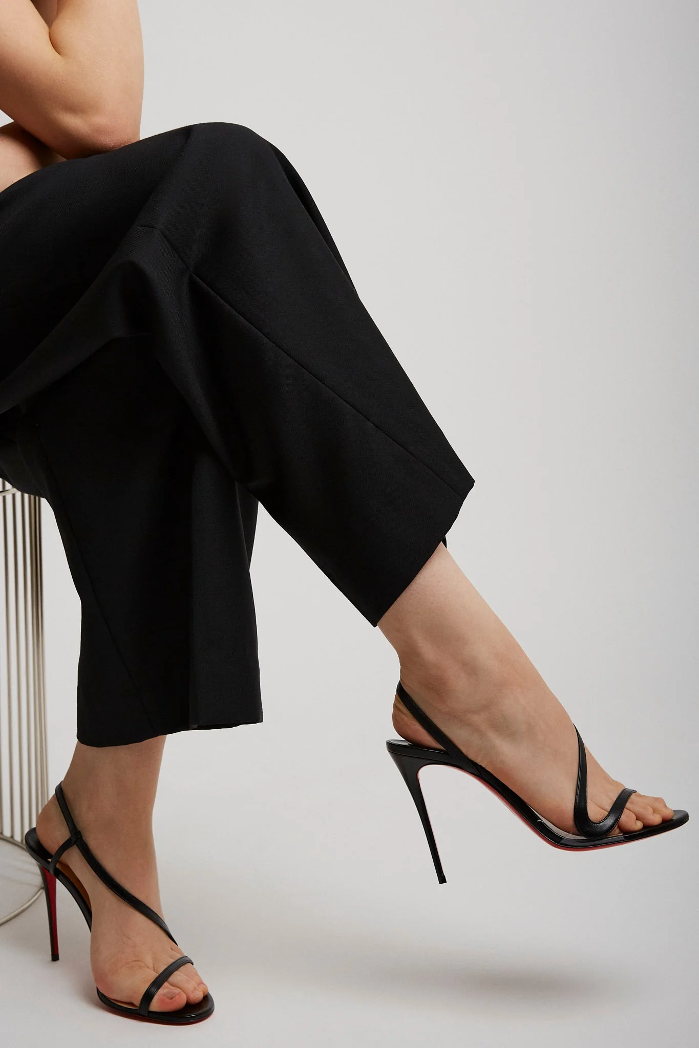Rosalie 100 black leather sandals - Image 6