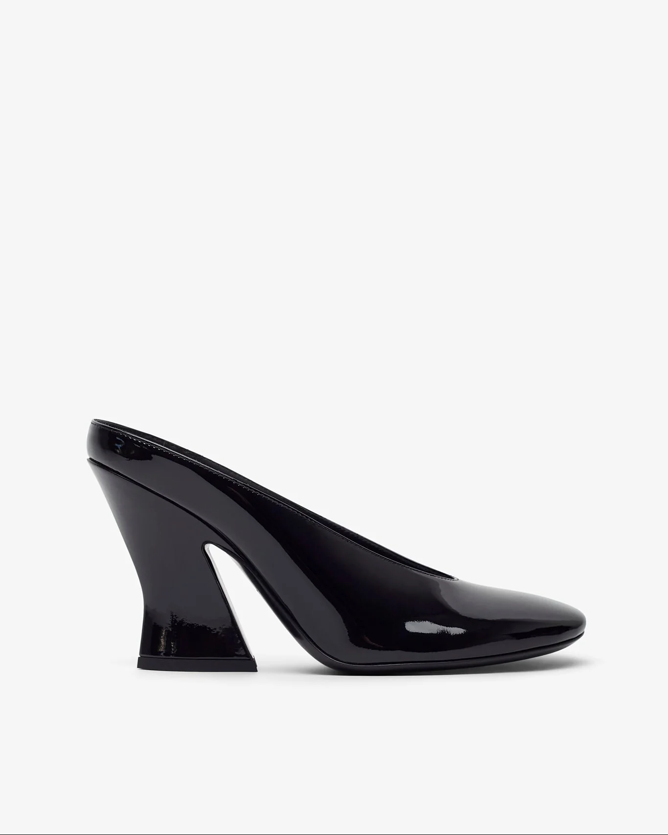 Sculpted heeled 95 black patent mules