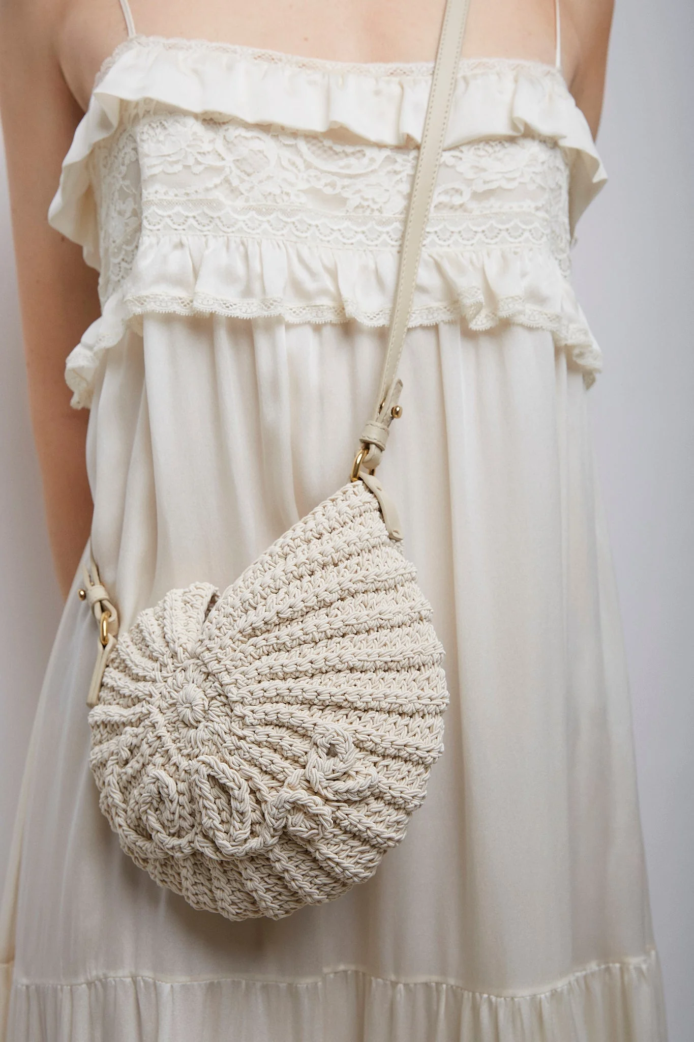 Sea Treasures ivory crochet cross body bag - Image 6