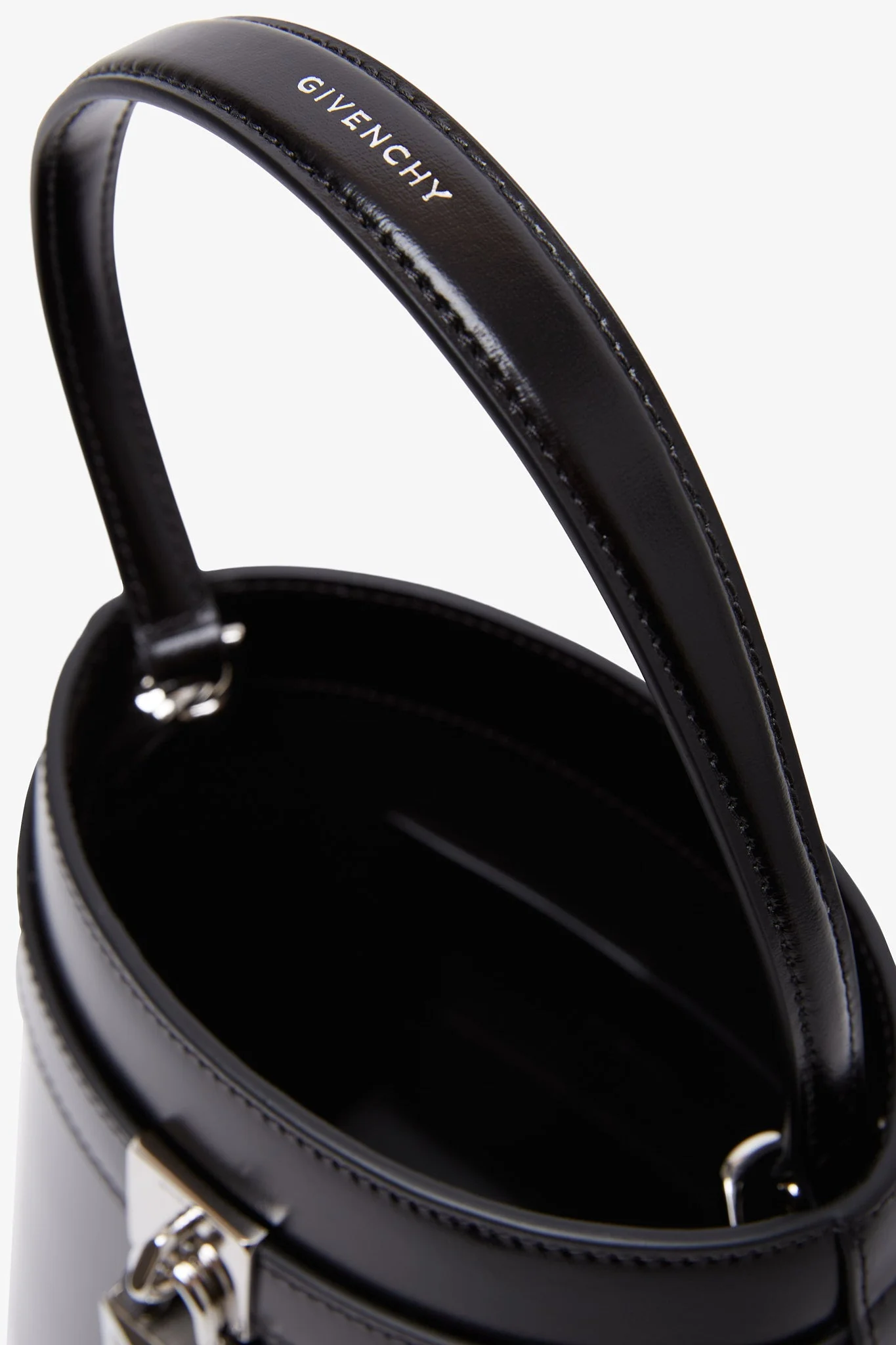Shark lock black bucket bag - Image 4