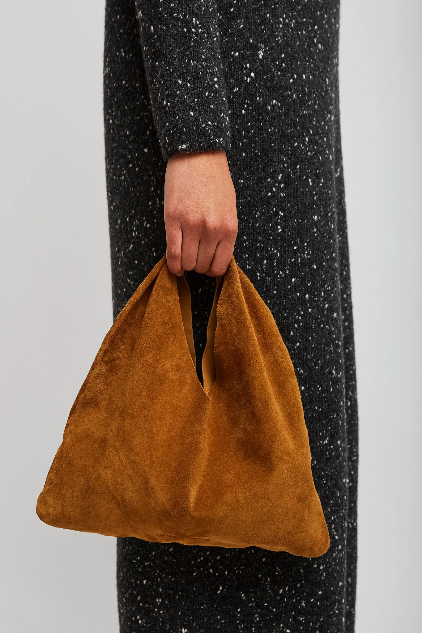 Small Bindle caramel suede shoulder bag - Image 6