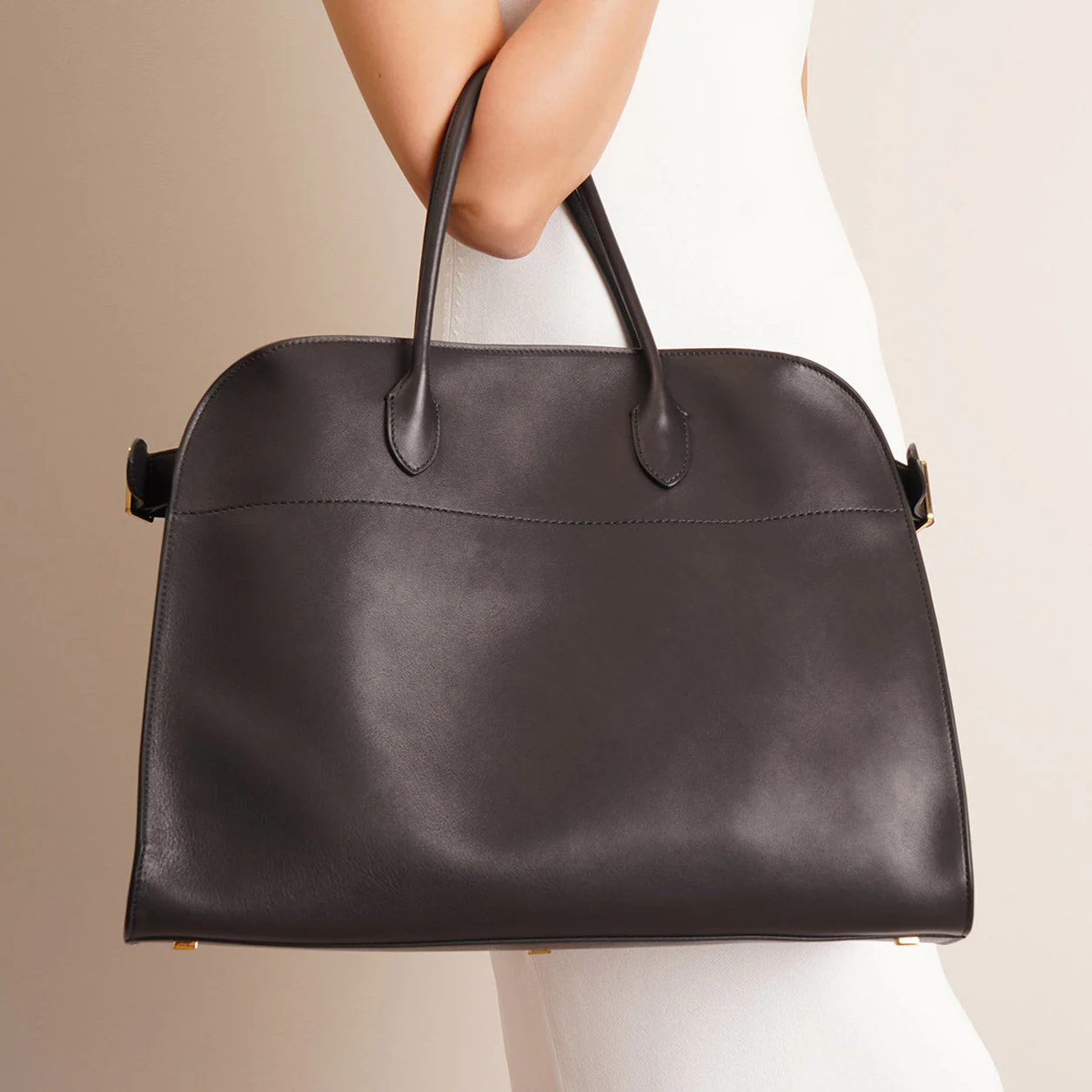 Soft Margaux 17 black leather bag - Image 6