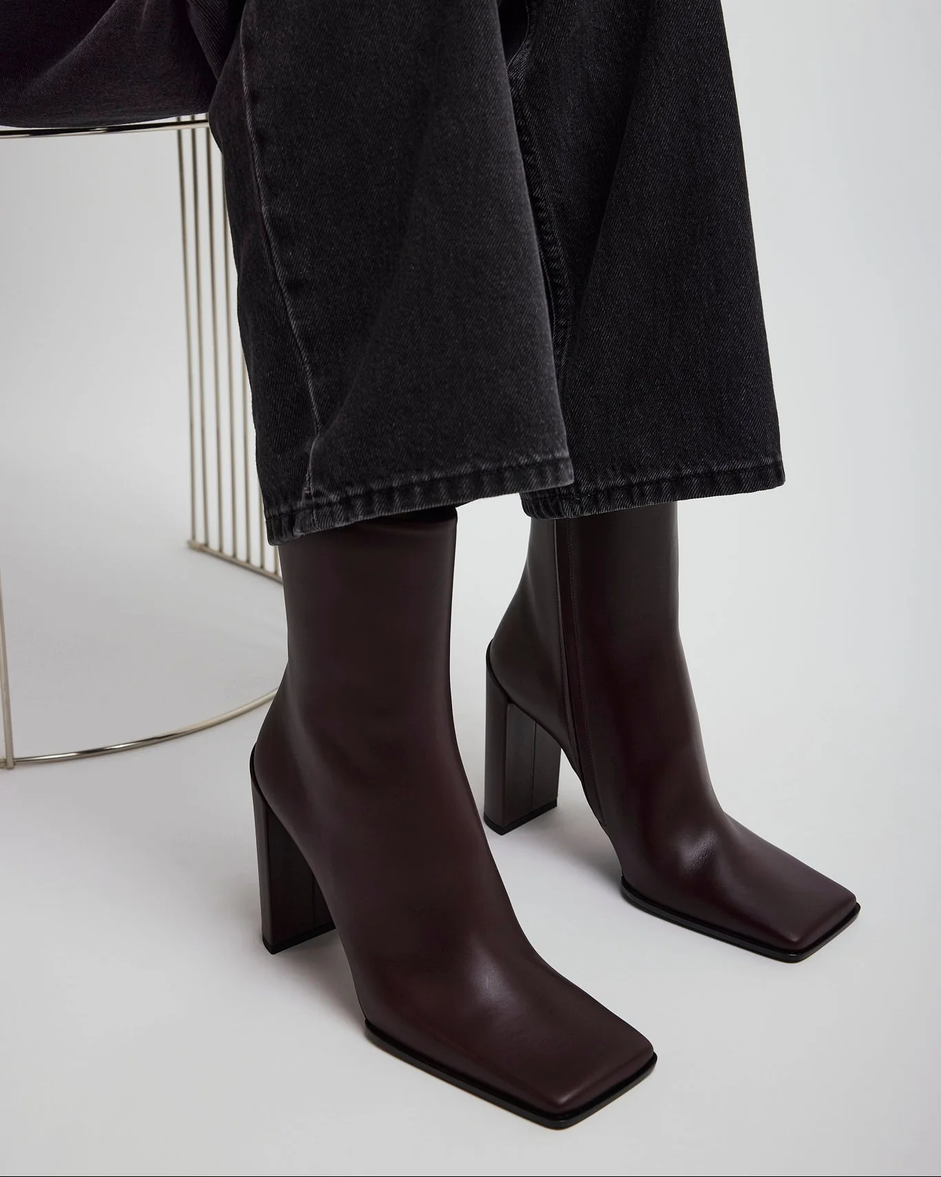 Square 90 brown ankle boots - Image 2