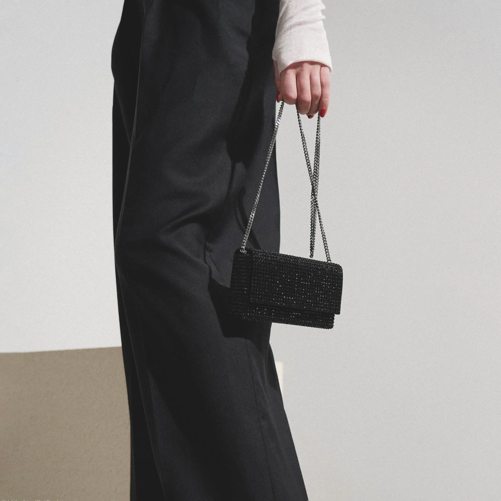Superamini paloma black crystal clutch - Image 6