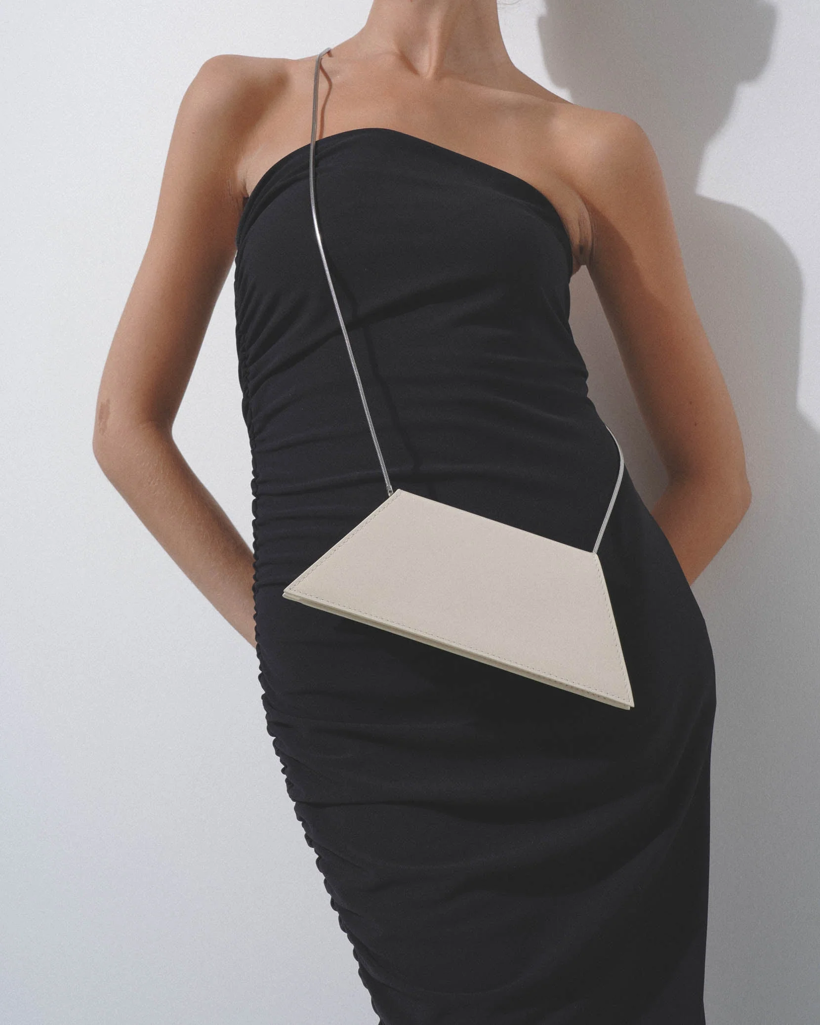 Superamini Yigit ivory leather clutch - Image 2