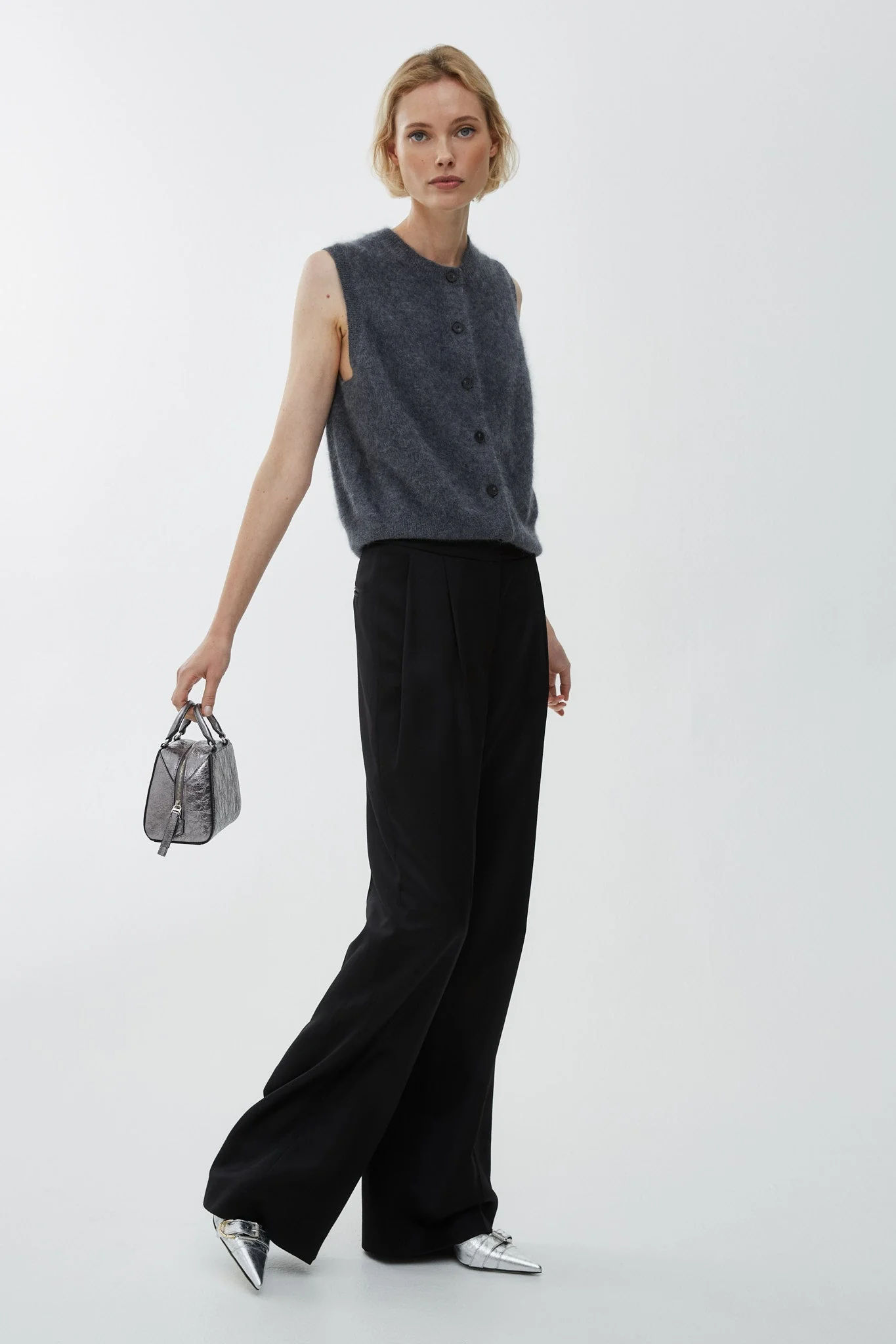 Tailored black pants in wool - Image 6