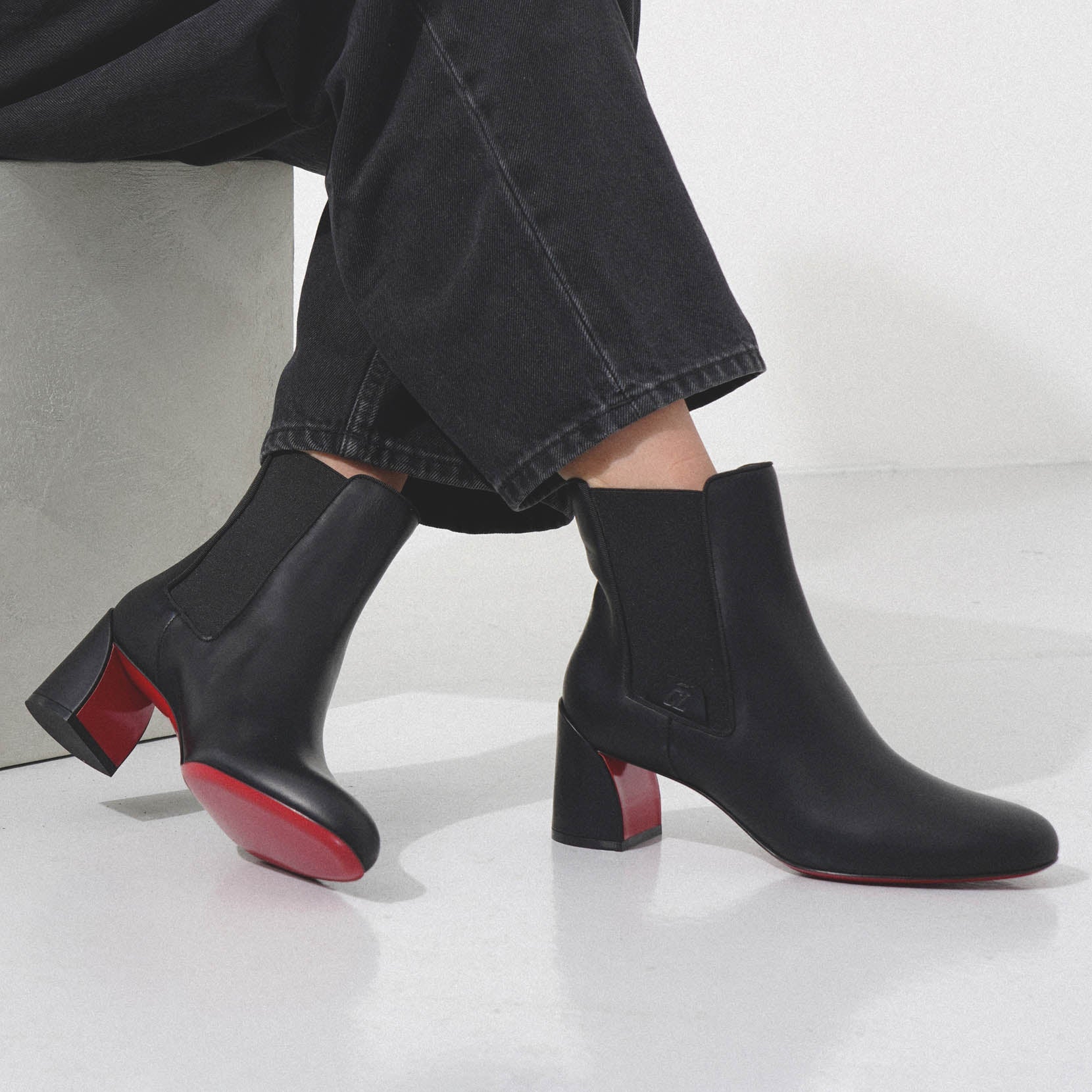 Turelastic 55 black leather ankle boots - Image 6