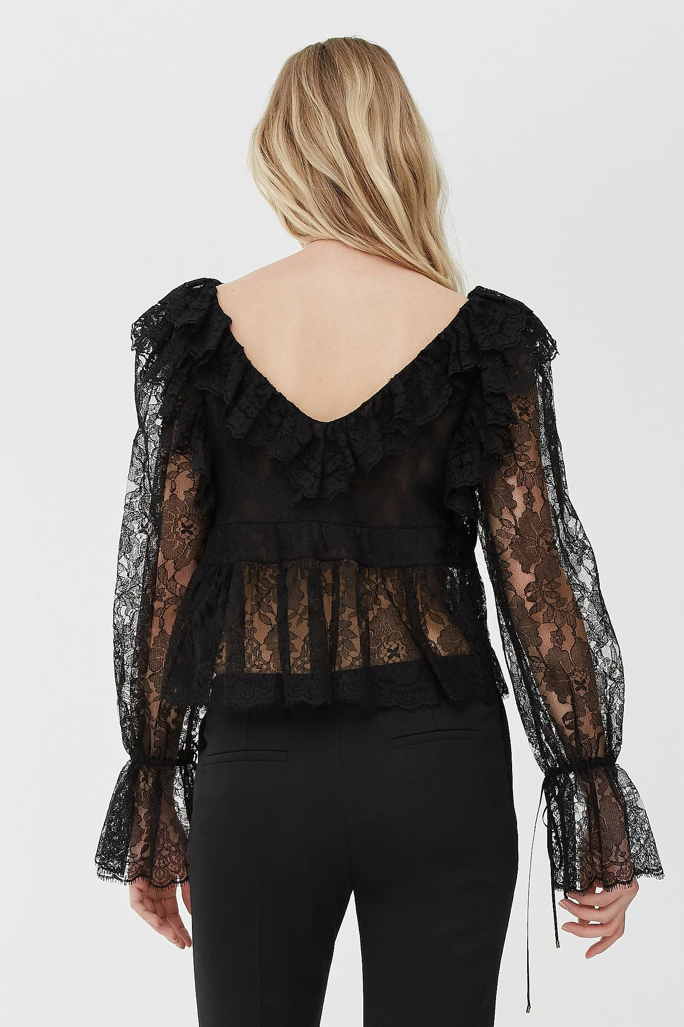 V-neck lace cropped top - Image 3