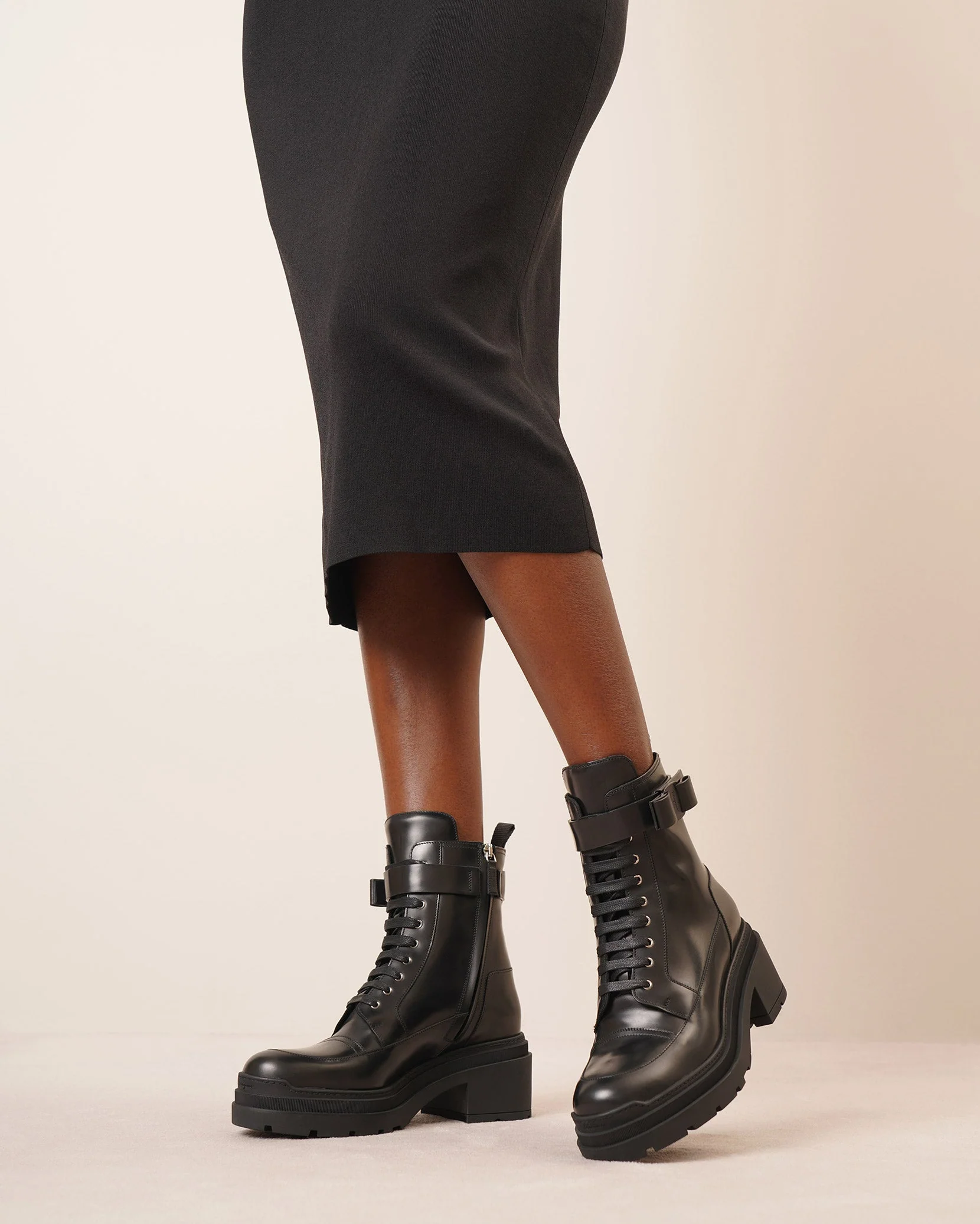 Vara bow black leather ankle boots - Image 2