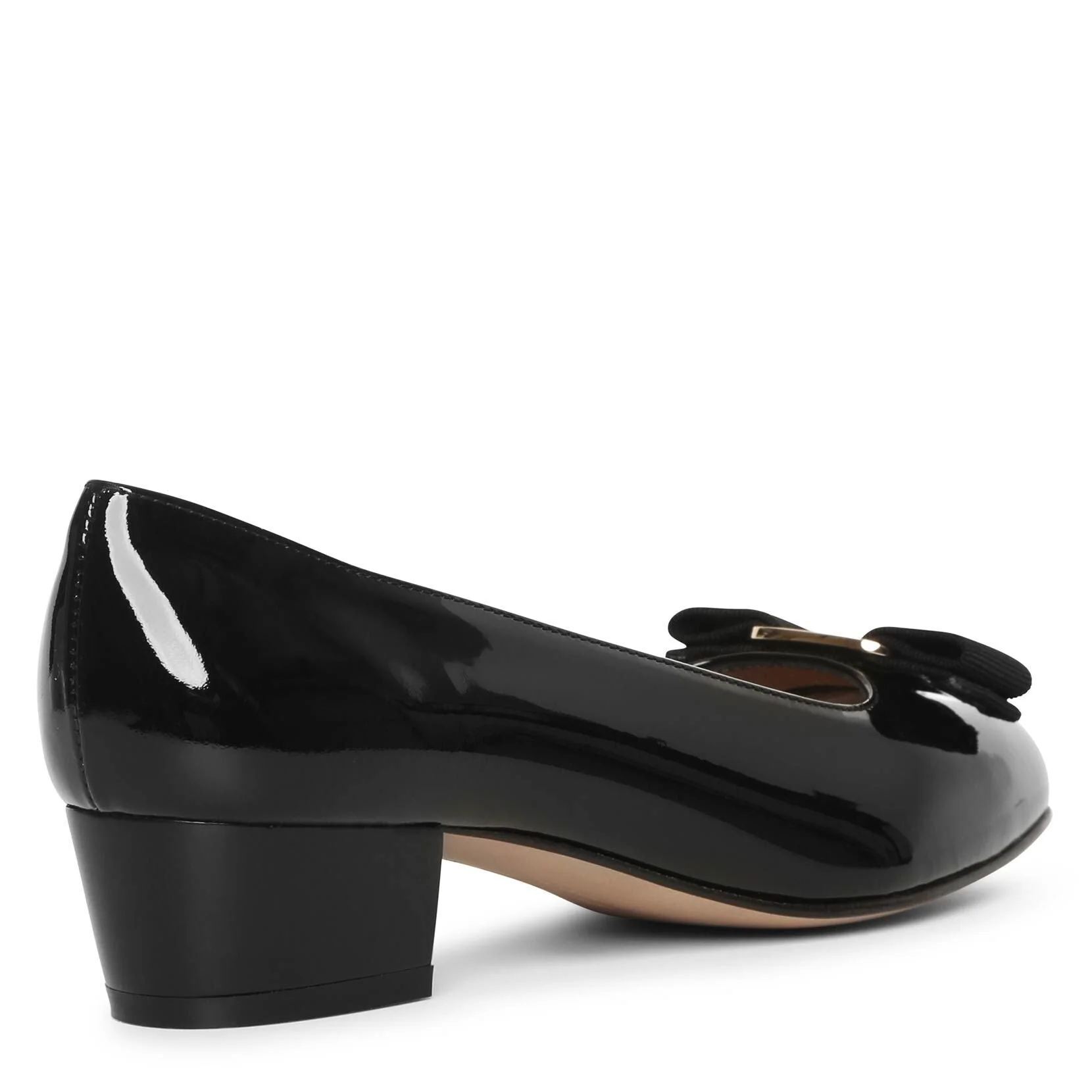 Vara bow patent black pumps - Image 3