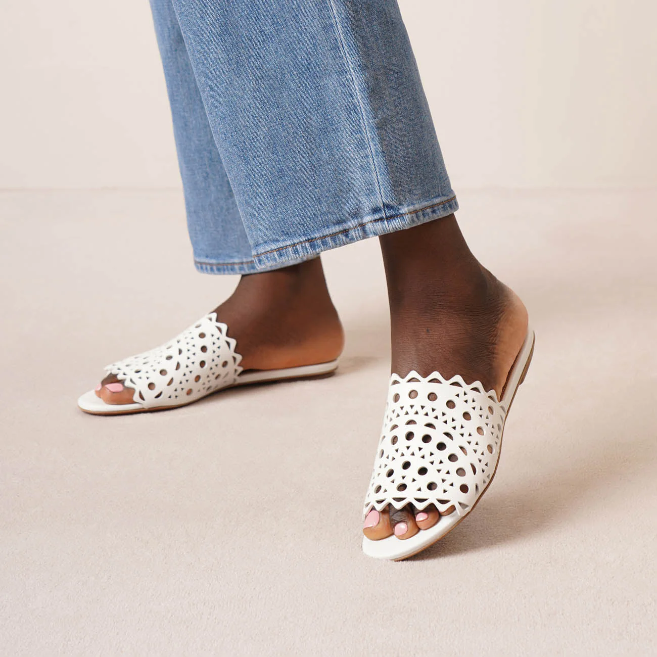 Vienne white leather mules - Image 6