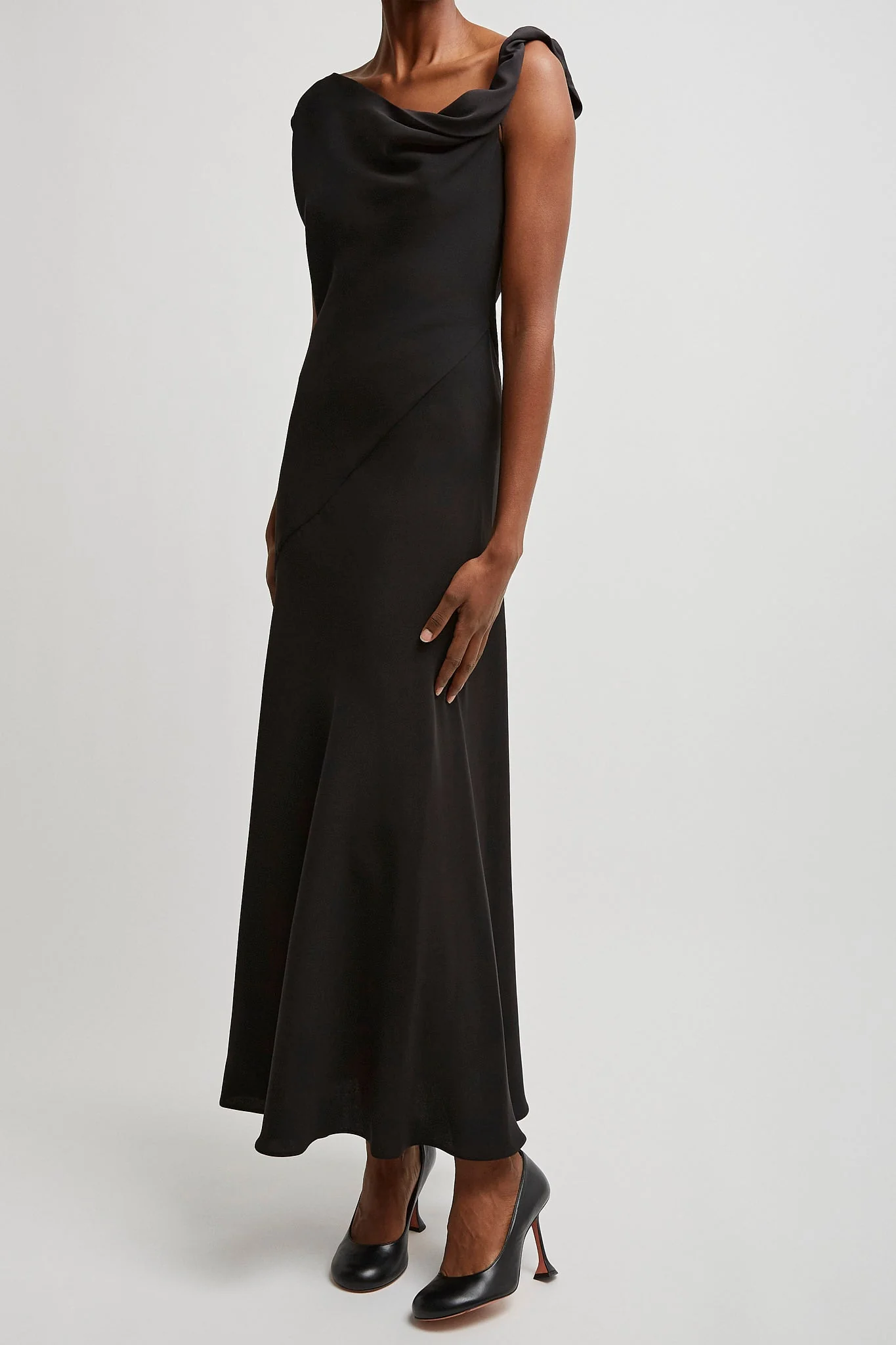 Violetta black silk dress - Image 5