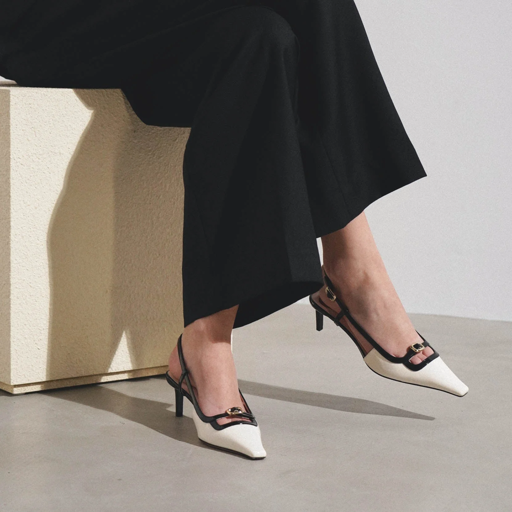 Viv Canard 55 white slingbacks - Image 6