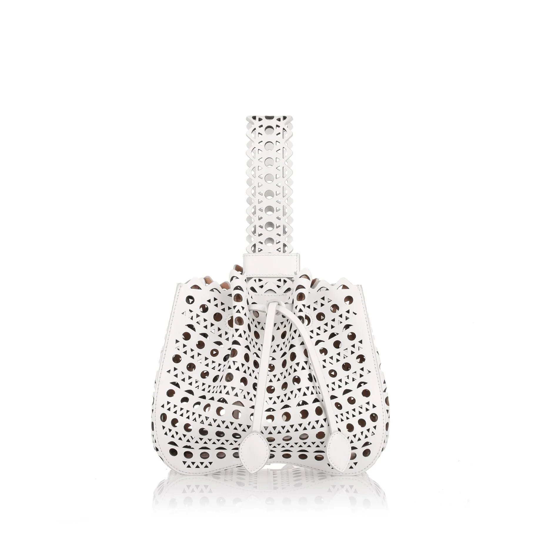 White leather laser-cut bucket bag - Image 4