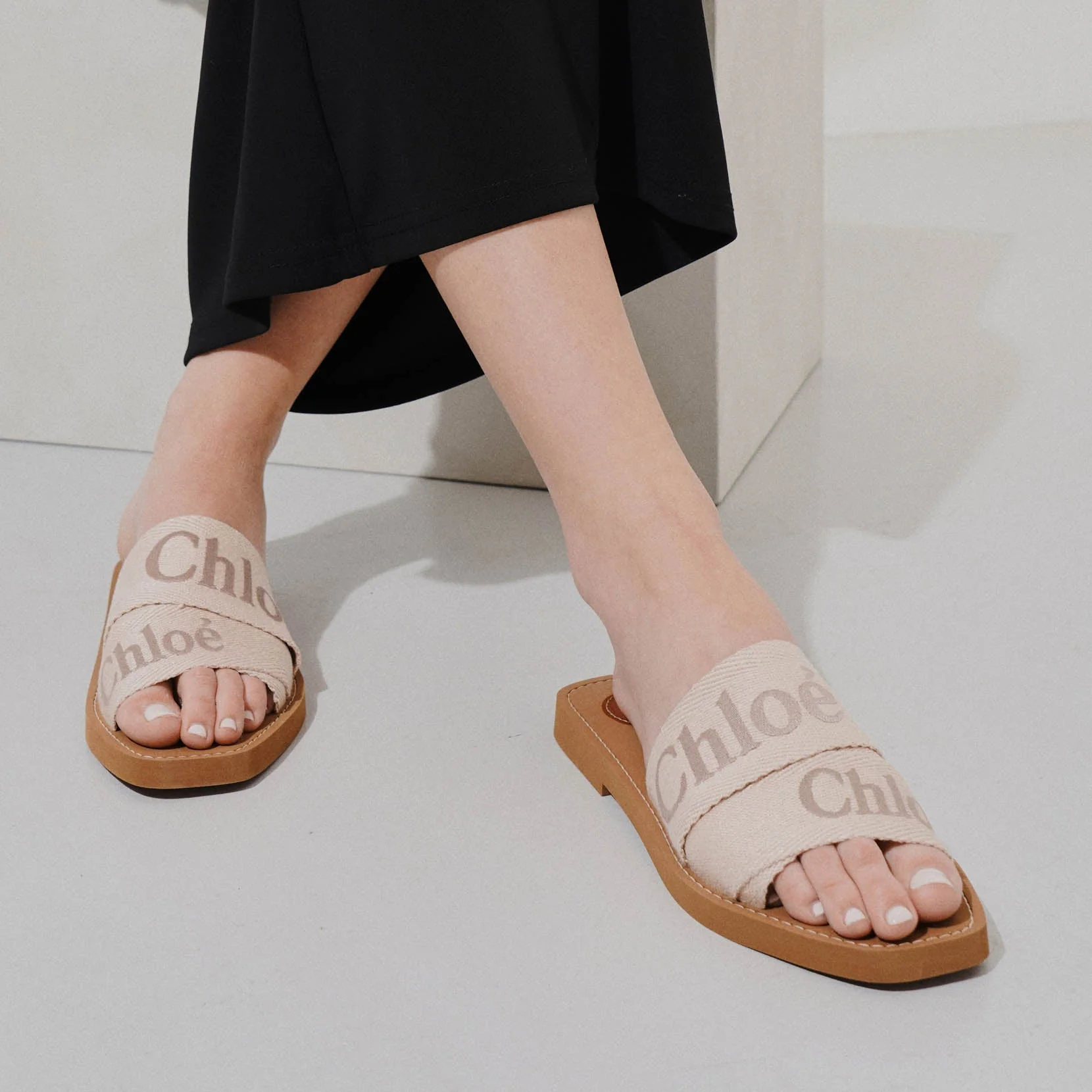 Woody beige slide sandals - Image 6